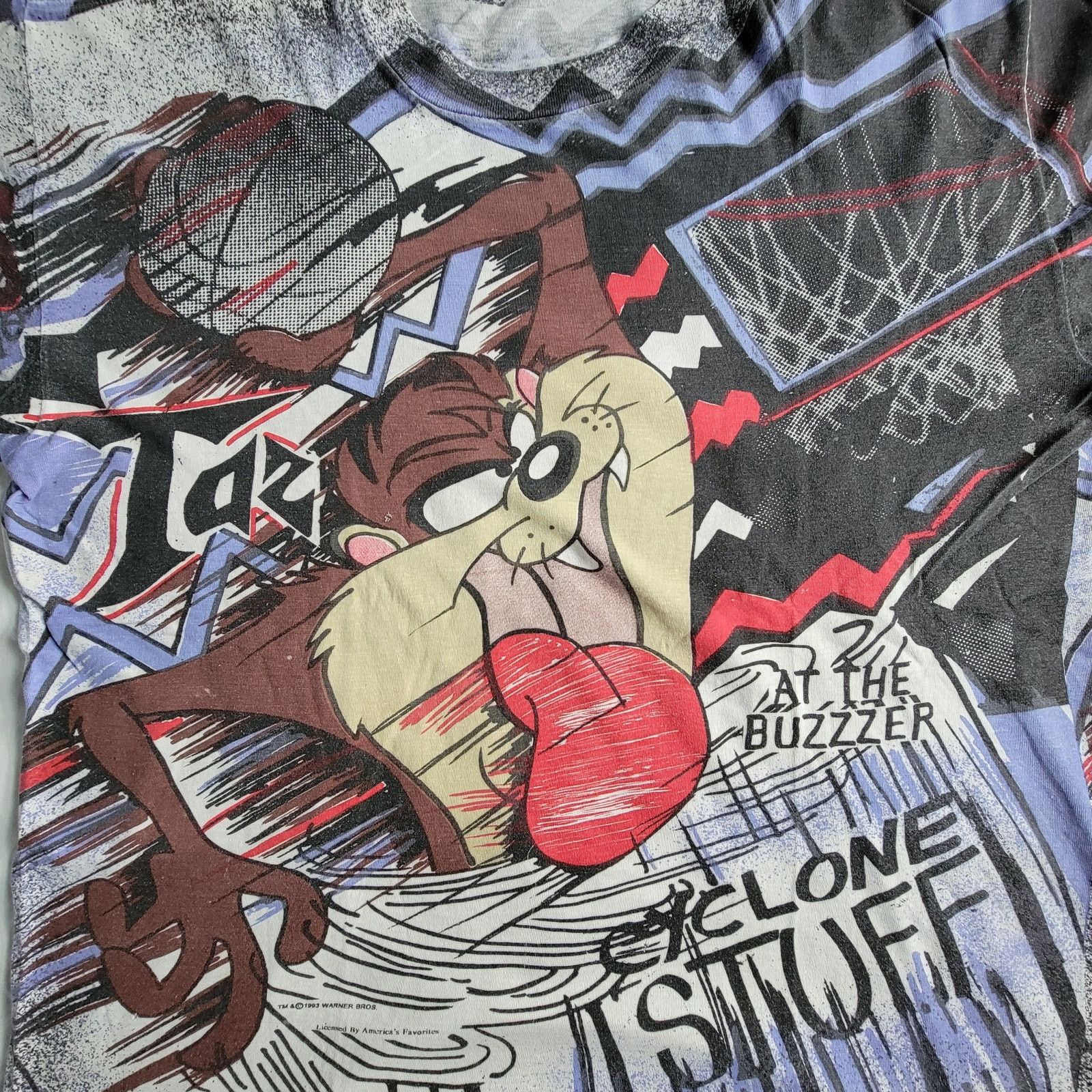Gildan Taz Looney Tunes Basketball Cyclone Stuff AOP T-Shirt Size US XL / EU 56 / 4 - 7 Thumbnail