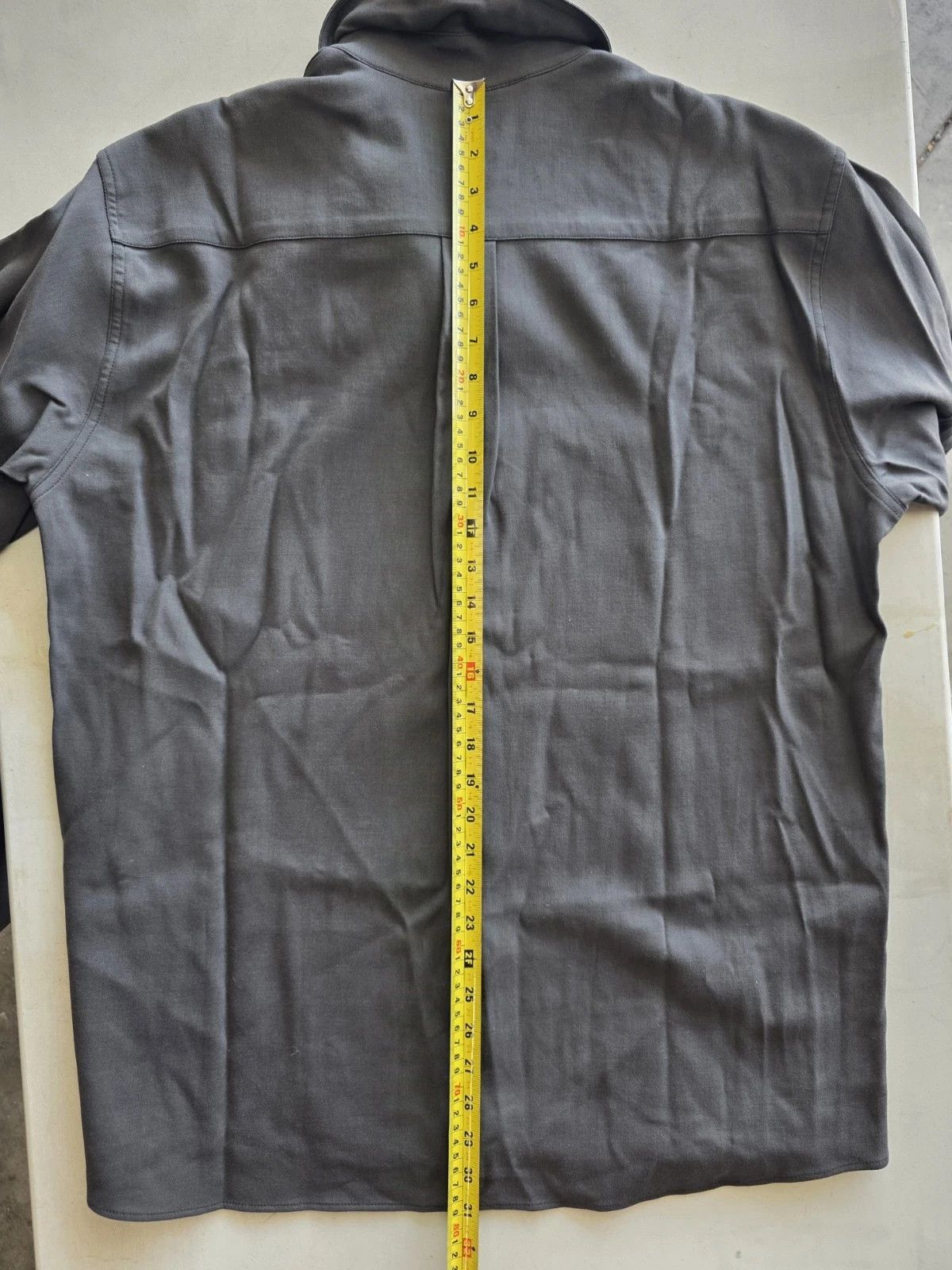 Lemaire Lemaire Straight Collar Shirt in Ash Black F22 size 48 NWT Size US L / EU 52-54 / 3 - 4 Thumbnail