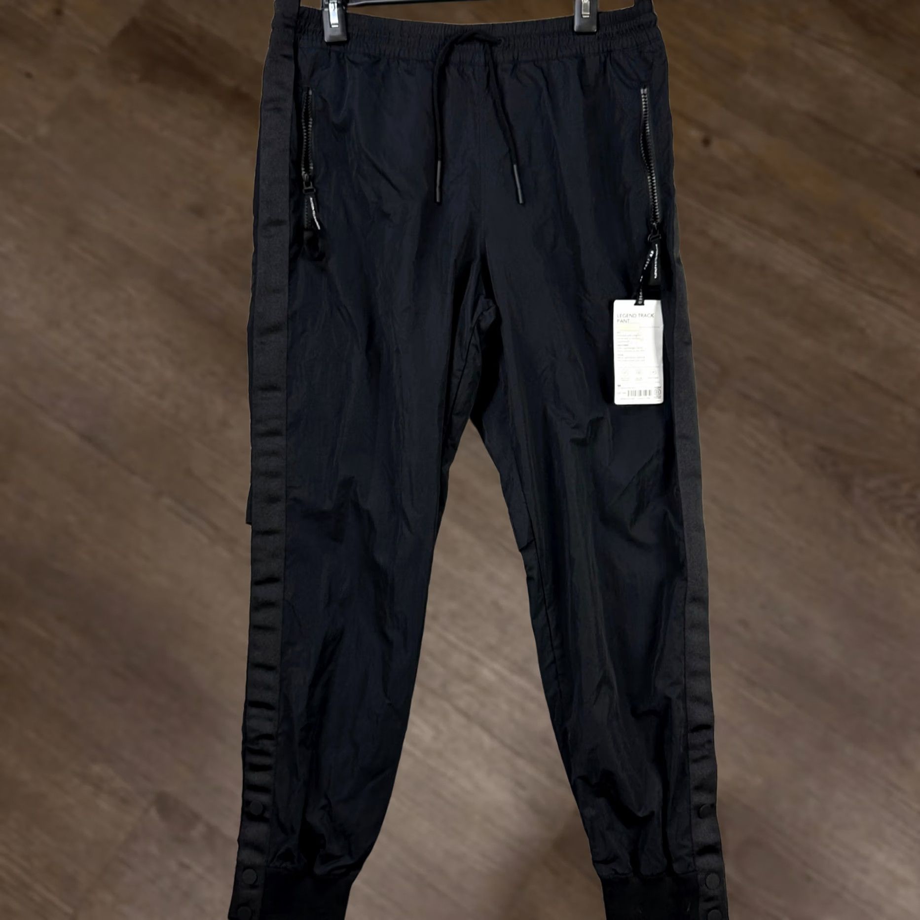 Athleta VINTAGE Athleta Allyson Felix Women Track Pants Medium Black Nylon Zip Pocket NEW Size 32" / US 10 / IT 46 - 1 Thumbnail