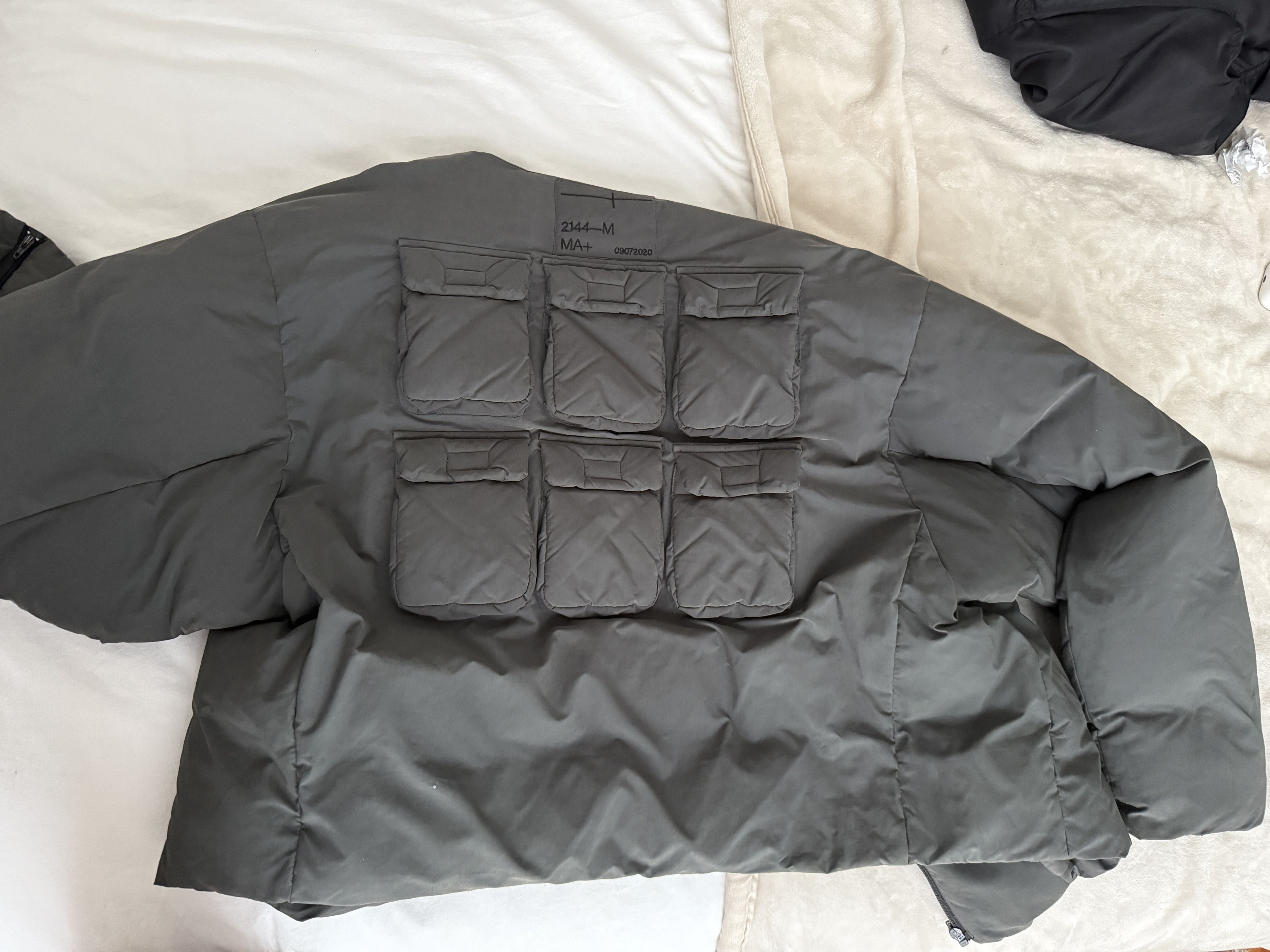 Other puffer jacket 2144 museum with multiple pockets Size US L / EU 52-54 / 3 - 2 Thumbnail