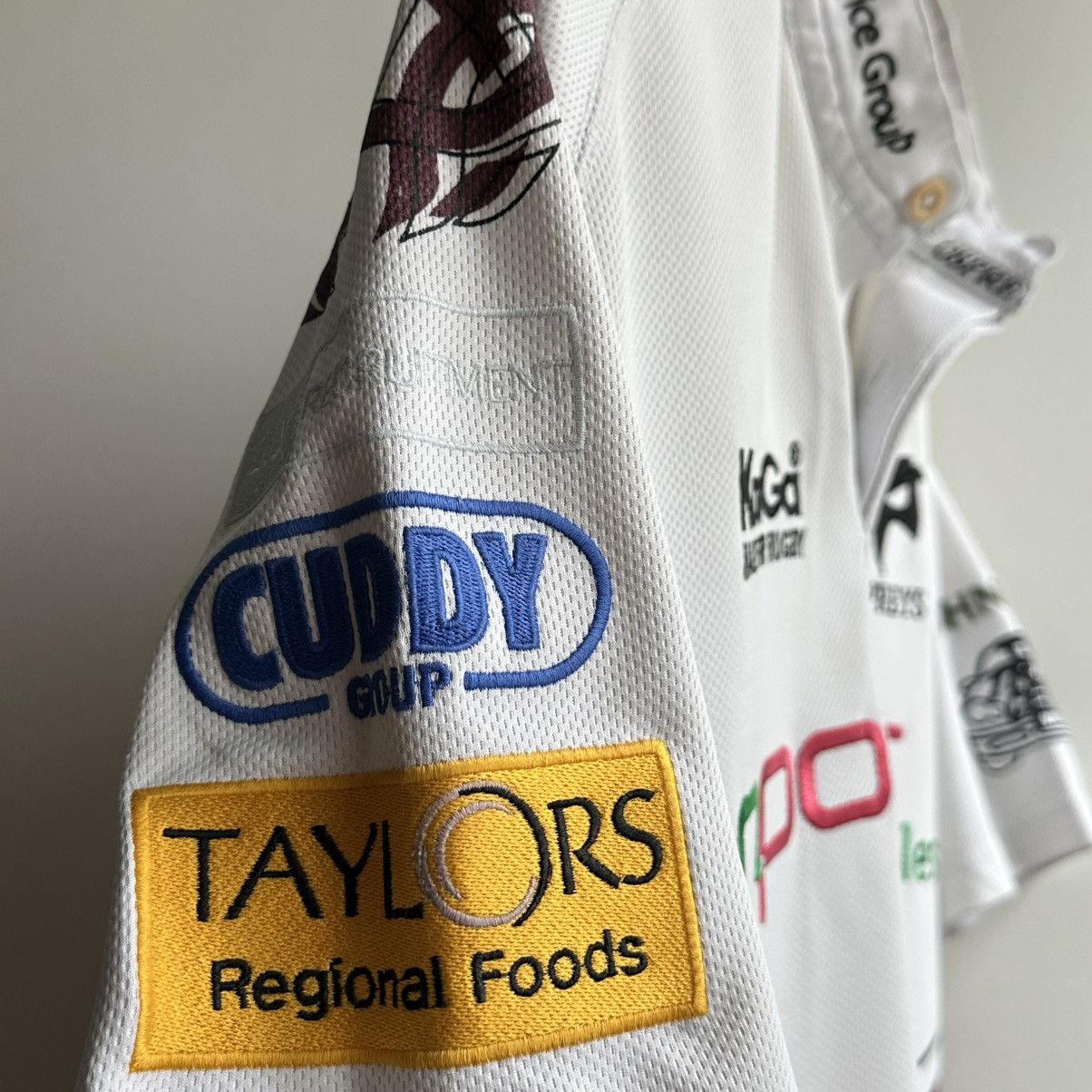 Vintage VINTAGE KOOGA OSPREYS 2008/09 AWAY RUGBY JERSEY Size US M / EU 48-50 / 2 - 6 Thumbnail