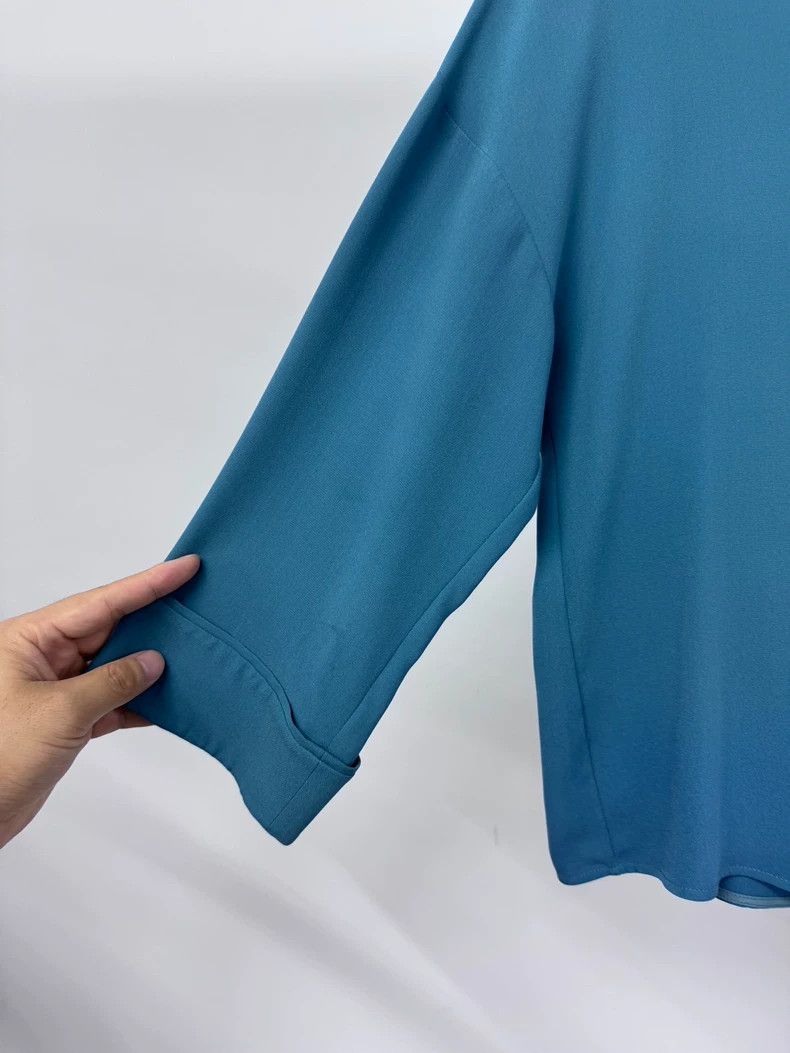 Loro Piana LORO PIANA Blue turned-down silk top Size S / US 4 / IT 40 - 3 Thumbnail