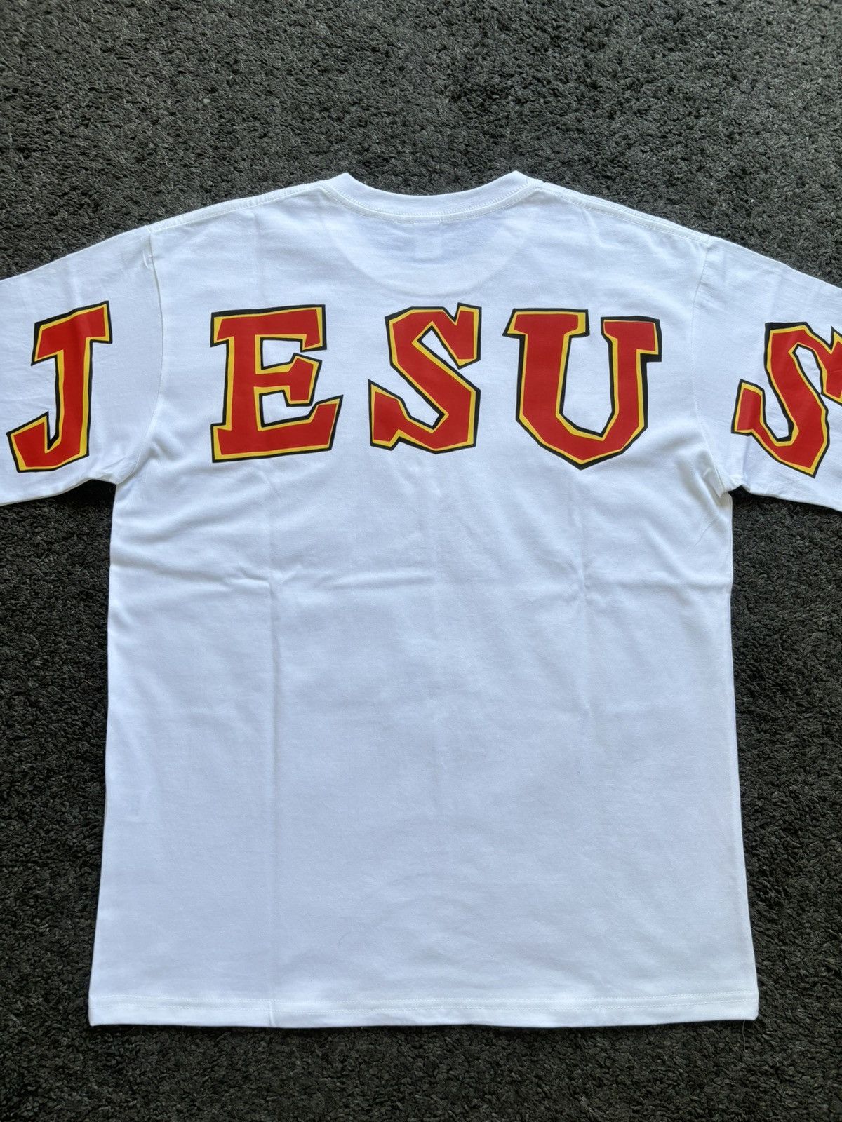 Vintage Vintage red cross Jesus Christian heavyweight white tee Size US M / EU 48-50 / 2 - 9 Thumbnail