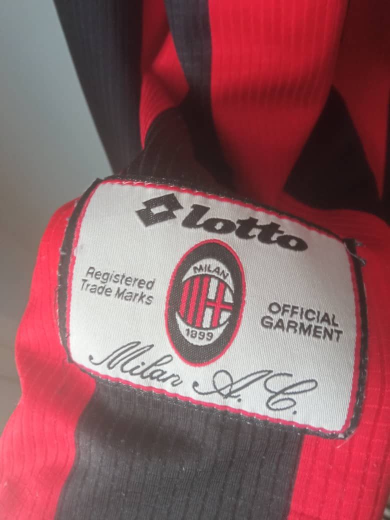 Lotto Sport 1997/1998AC Milan Lotto vintage longsleeve jersey t Size US L / EU 52-54 / 3 - 7 Thumbnail