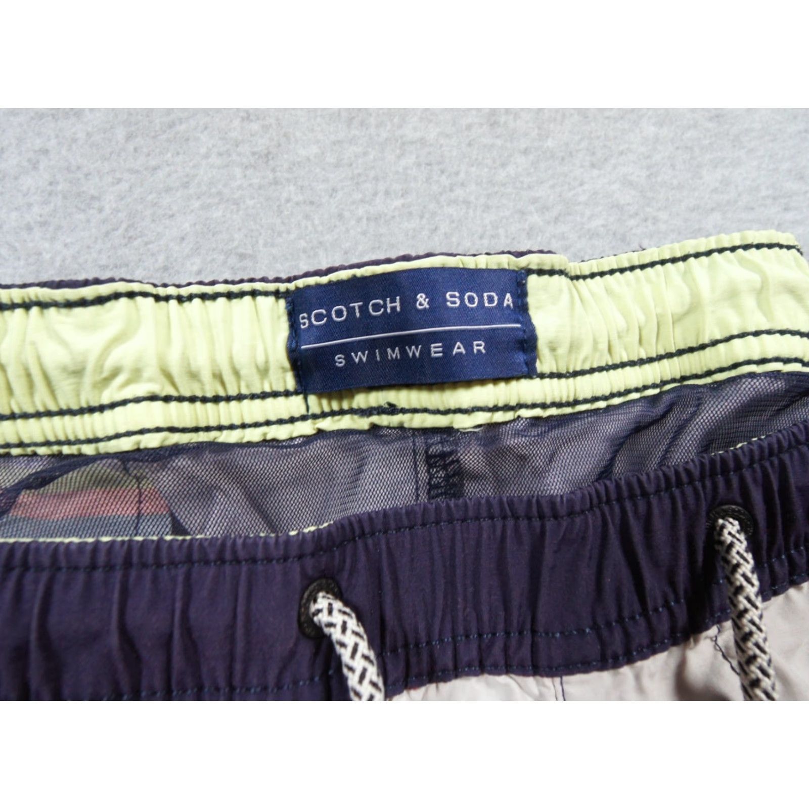Scotch & Soda Scotch & Soda Shorts Mens Large Boardshorts Swimwear Trunks Striped Multicolor Size US 33 - 3 Thumbnail