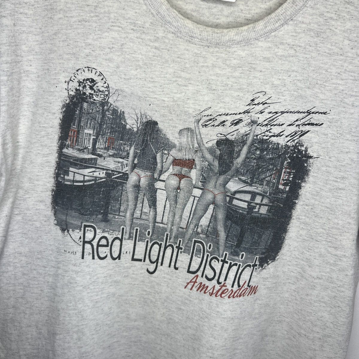 Hook-Ups × Vintage Vintage 00s Amsterdam red light district graphic tee Size US S / EU 44-46 / 1 - 2 Thumbnail