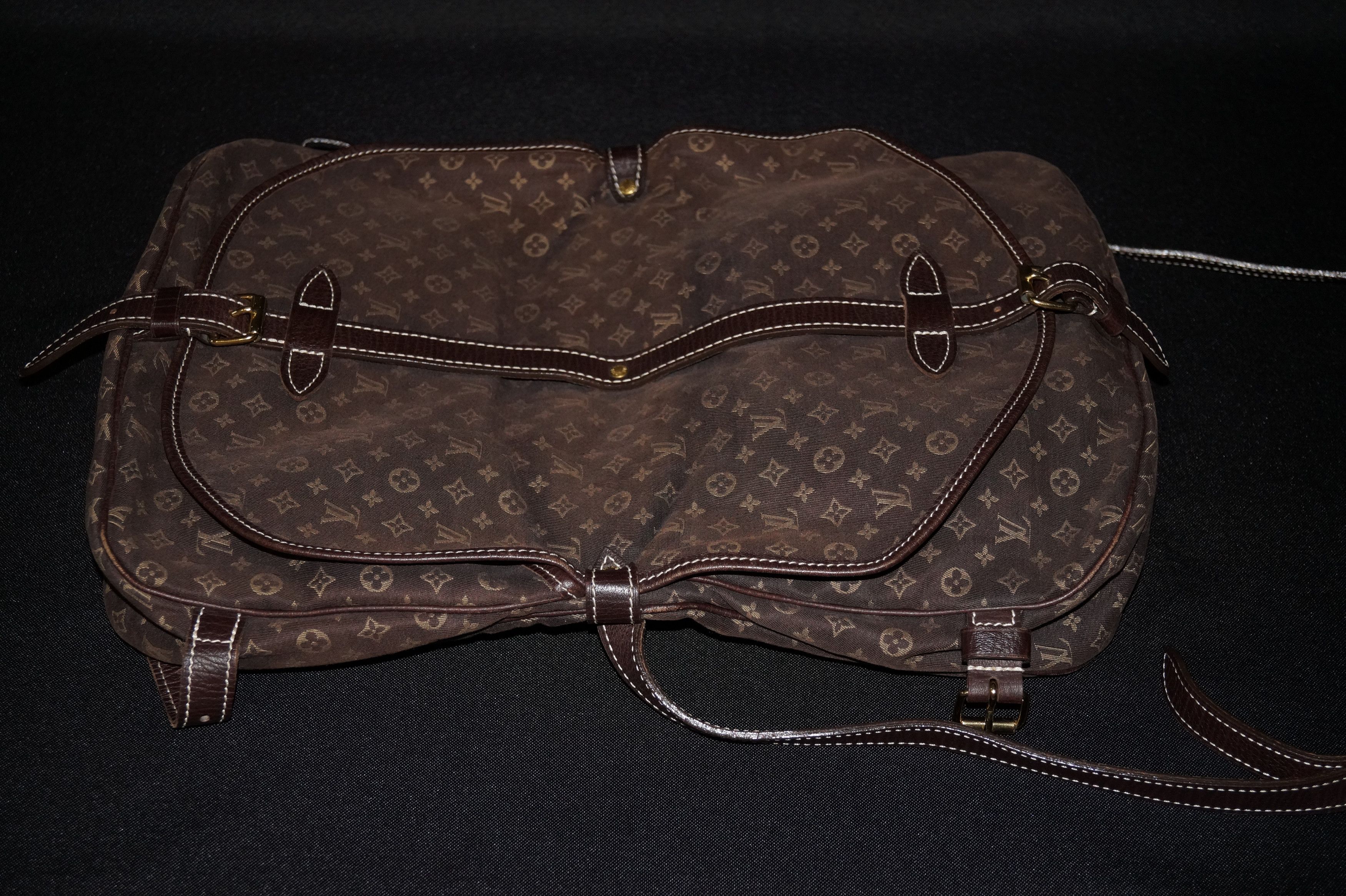 Louis Vuitton Louis Vuitton Saumur shoulder bag Monogram canvas Size ONE SIZE - 11 Thumbnail