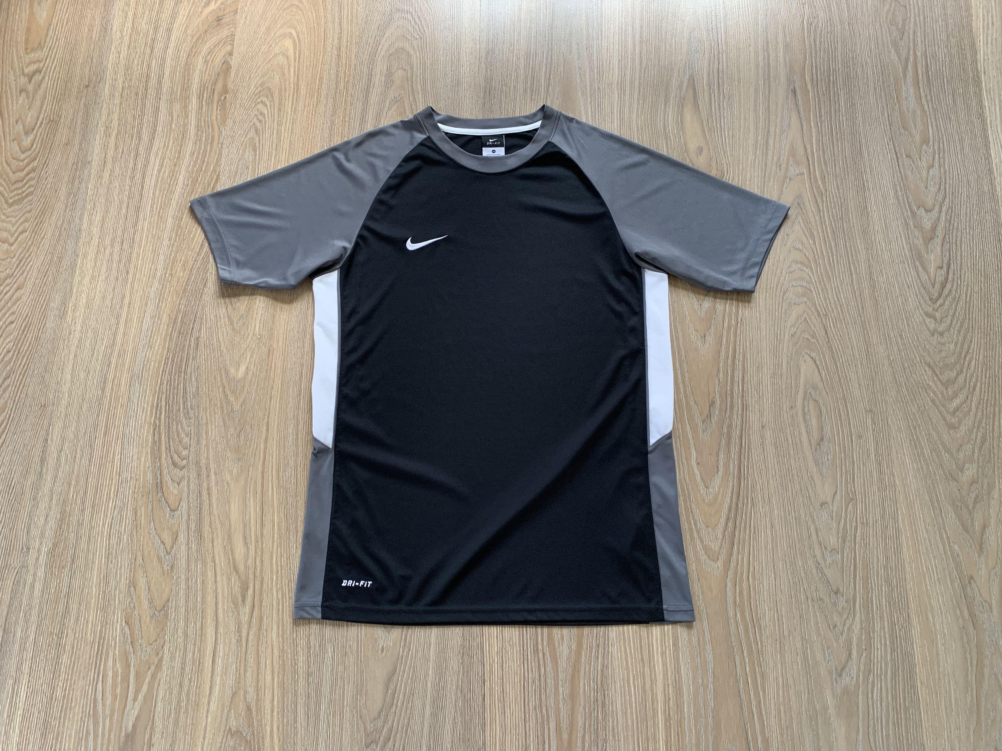Nike Nike Dri Fit Sport Training T Shirt Size US M / EU 48-50 / 2 - 1 Thumbnail