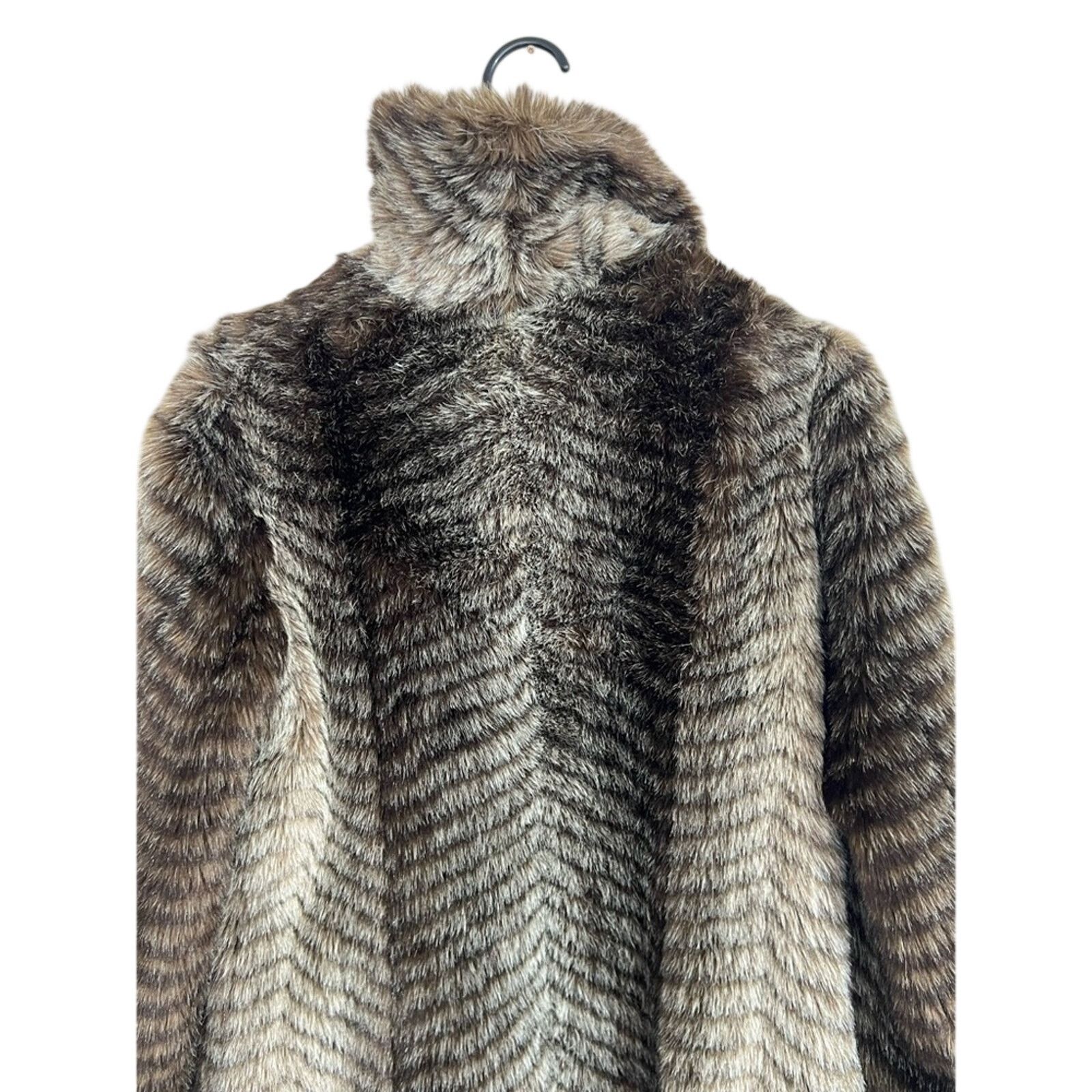 Other Designer Tyber Full Length Faux Fur England Coat NO FLAWS Size M / US 6-8 / IT 42-44 - 8 Thumbnail