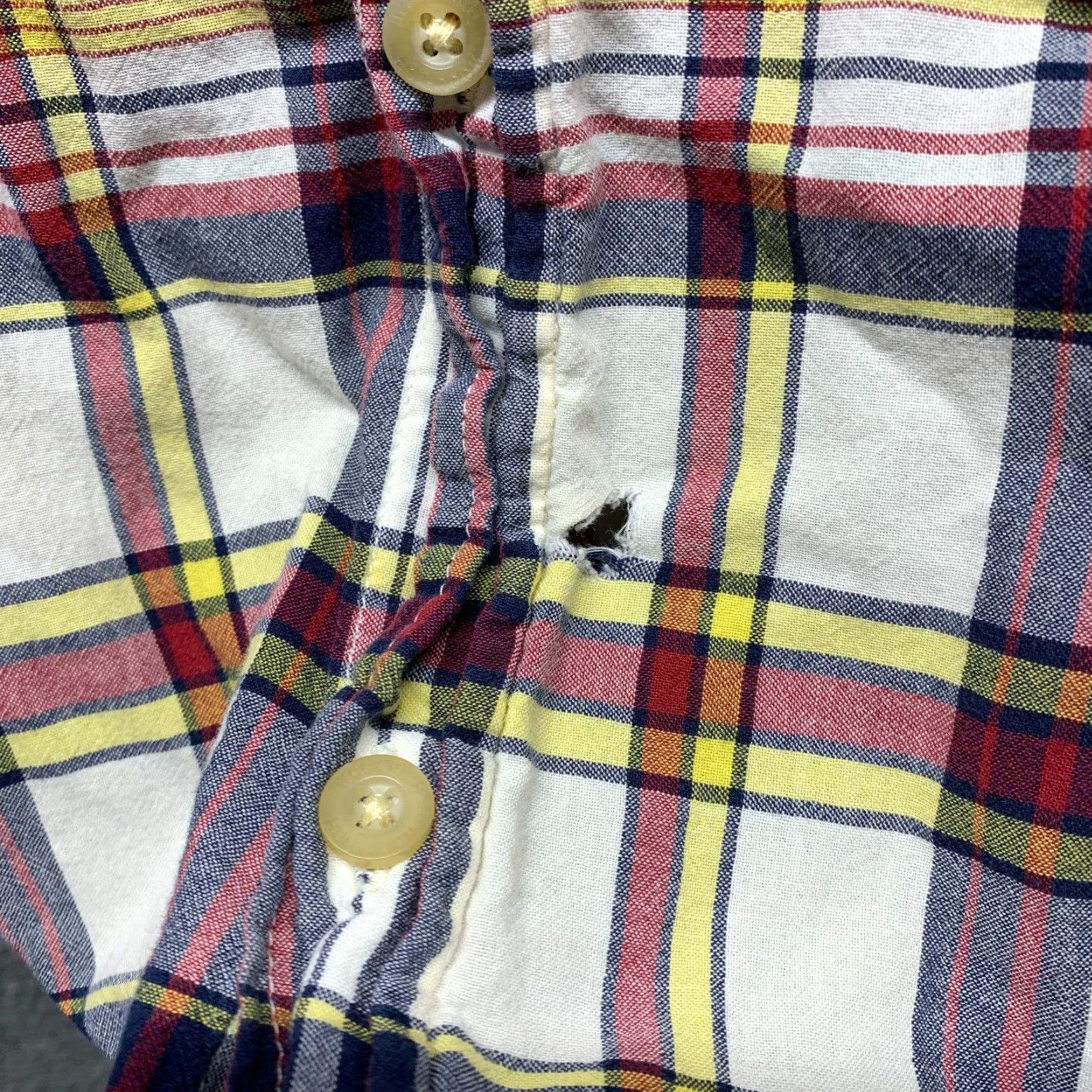 Vintage Woolrich Shirt XL Reg Button-Up Plaid Mens Outdoors 90s Orange Red Cotton Short Sleeve Button-Down Collar Mens Size US XL / EU 56 / 4 - 6 Thumbnail