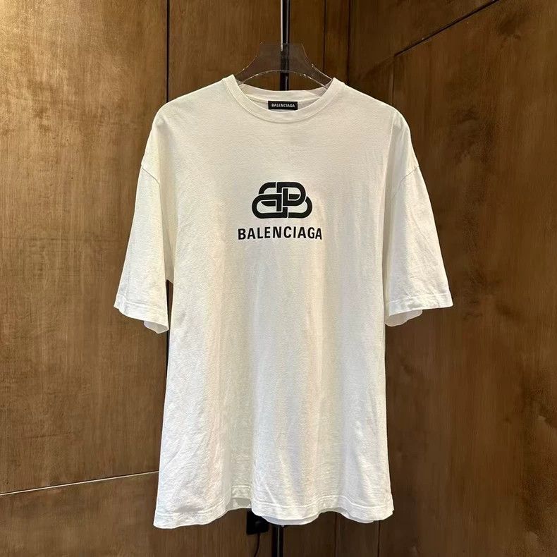 Balenciaga Balenciaga White lock logo short sleeve Size US XS / EU 42 / 0 - 1 Thumbnail