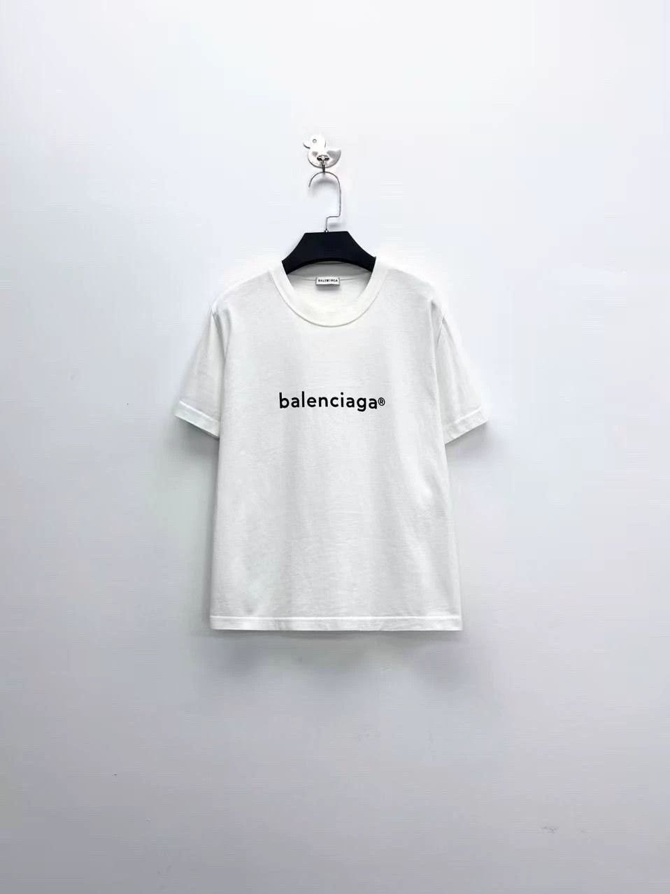 Balenciaga balenciaga white logo short sleeve t-shirt Size US M / EU 48-50 / 2 - 1 Thumbnail
