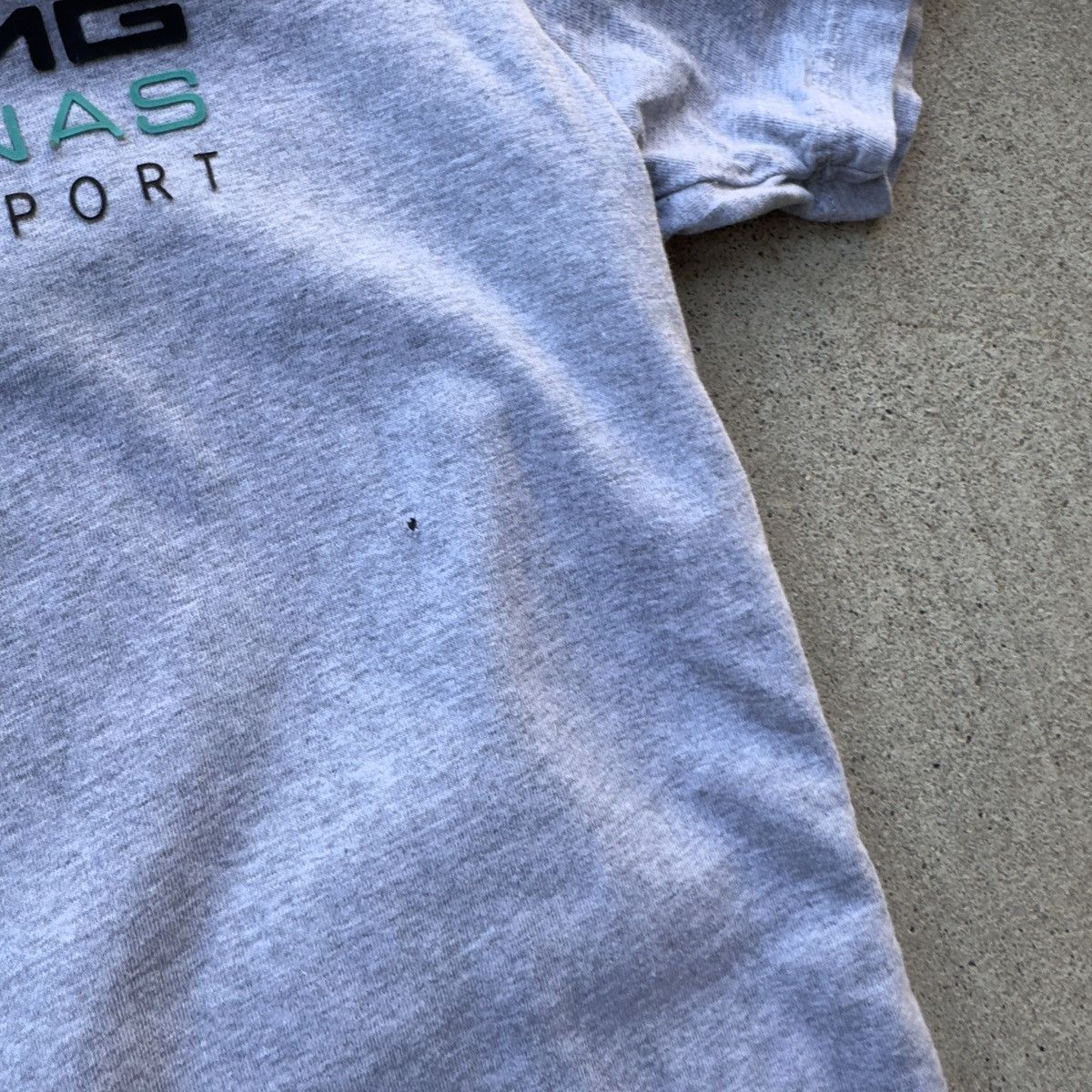 Mercedes-Benz Mercedes AMG Petronas F1 T Shirt Men Size XS Gray Size US XS / EU 42 / 0 - 4 Thumbnail