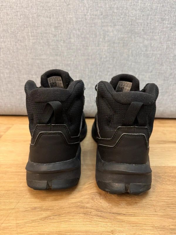 Adidas Adidas Terrex AX4 Mid Beta cold.rdy Primaloft Boots 42 2/3 Size US 9 / EU 42 - 8 Thumbnail
