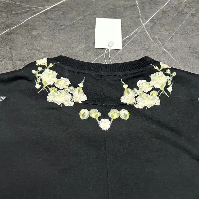 Givenchy Givenchy GVC All Over Star Short Sleeve 2505-Nextarrow Size US S / EU 44-46 / 1 - 6 Thumbnail