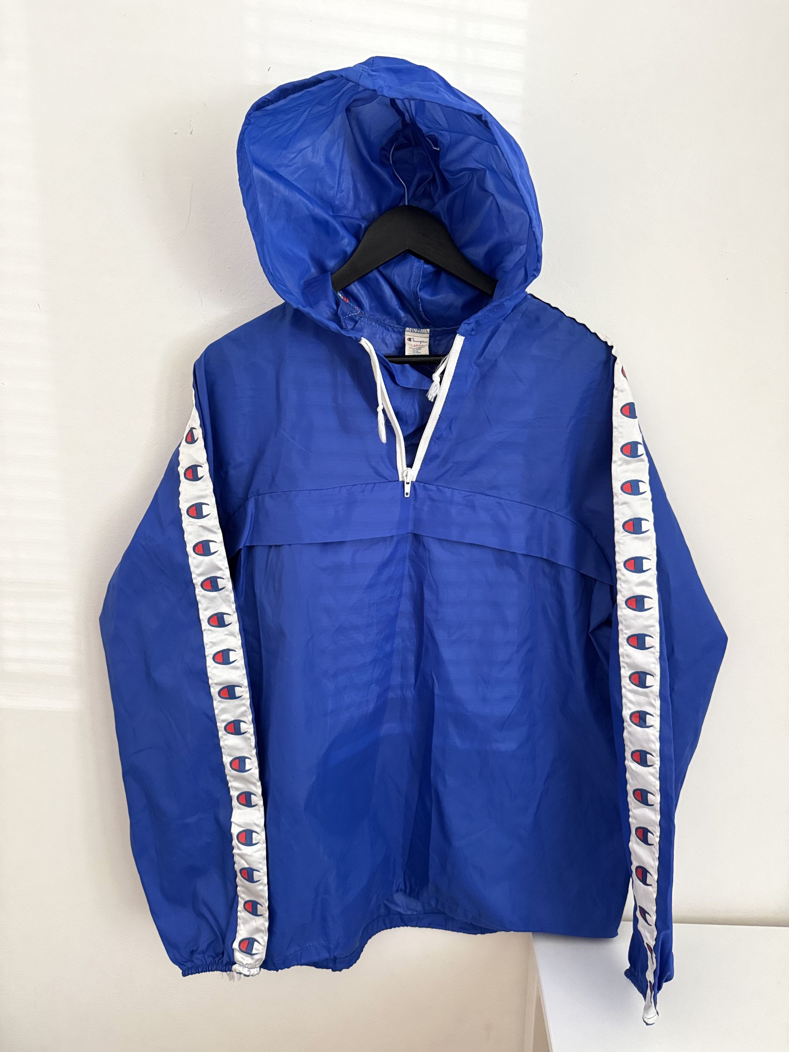 Champion Champion Anorak Jacket LBlue Hooded Packable Windbreaker Size US L / EU 52-54 / 3 - 1 Thumbnail