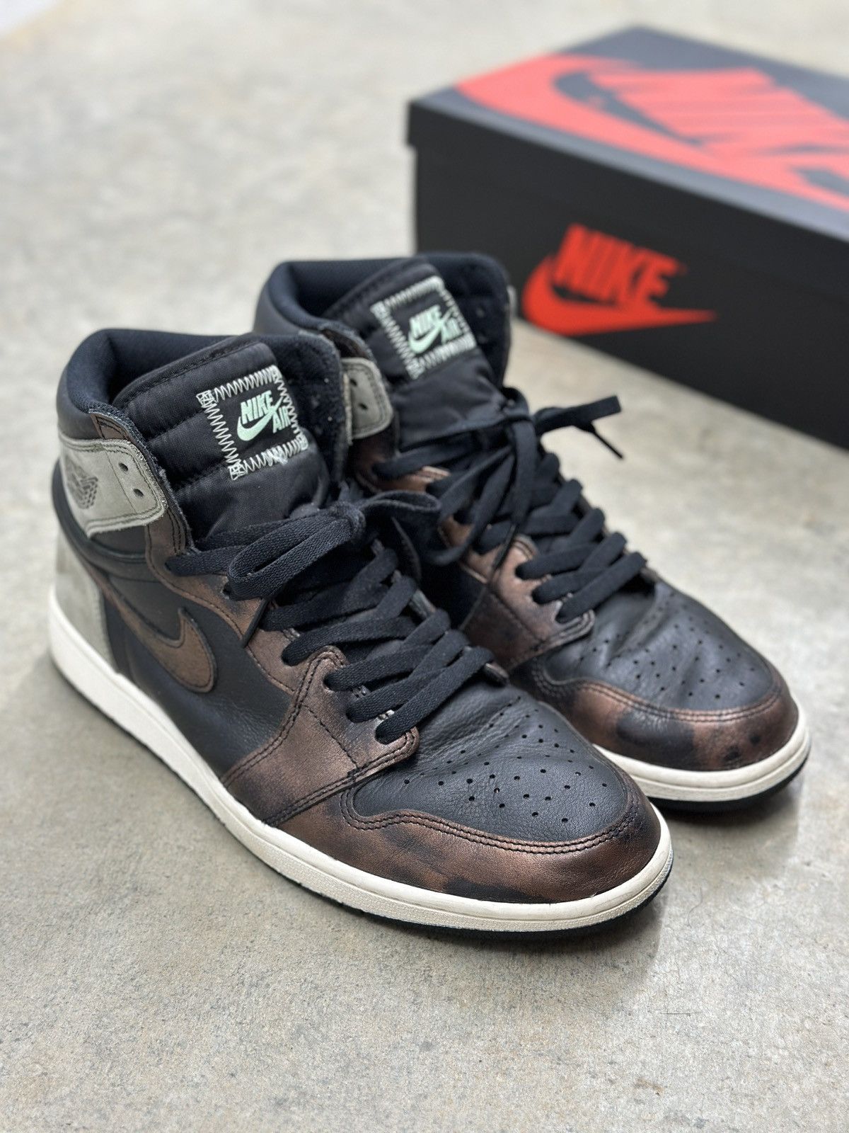 Jordan Brand Nike Air Jordan 1 ‘Patina’ Size US 12 / EU 45 - 3 Thumbnail