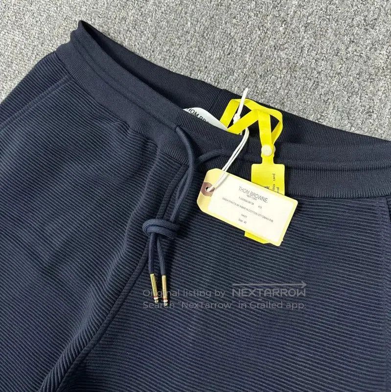 Thom Browne Thom Browne Navy Cotton Women's Casual Pants . Size 23" - 3 Thumbnail