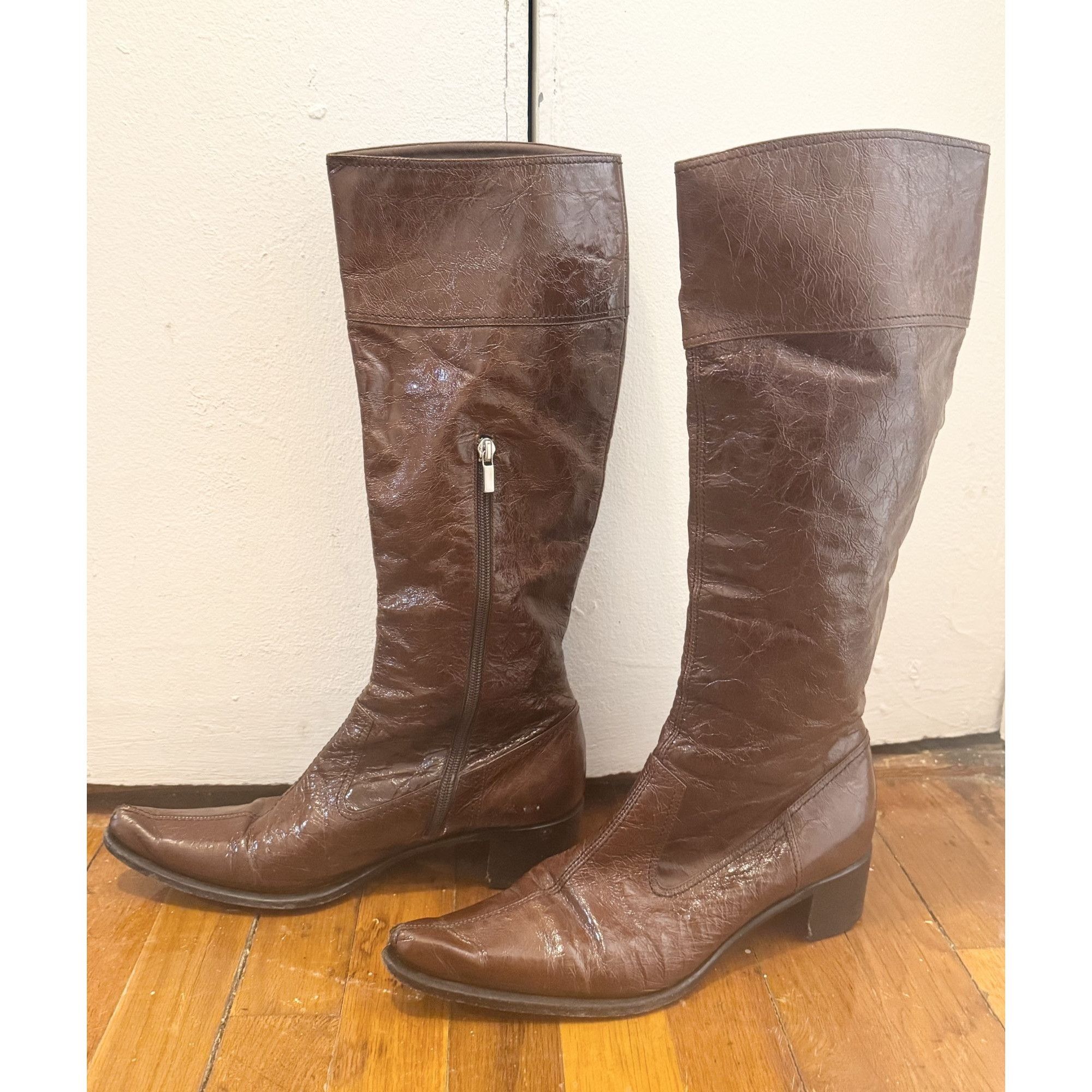 Vintage Vero Cuoio Women's Brown Patent Leather Side Zip Knee High B Size US 10 / IT 40 - 1 Thumbnail