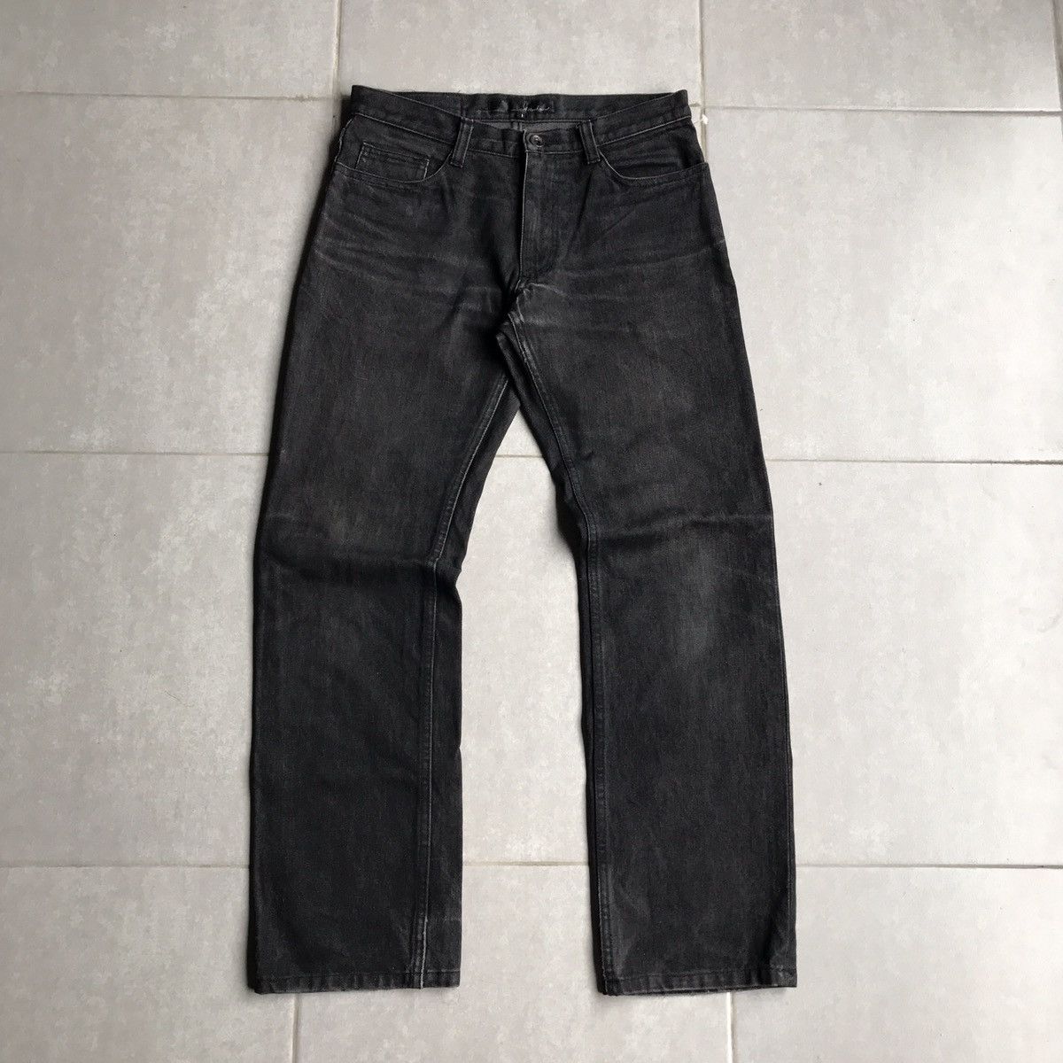 Attachment black wash jeans