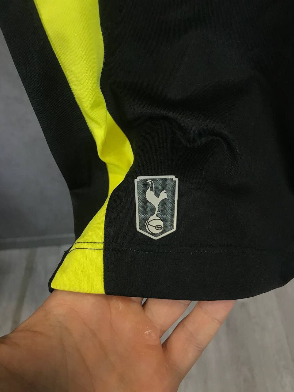 Under Armour Tottenham Hotspur under armour soccer jersey Size US XL / EU 56 / 4 - 5 Thumbnail