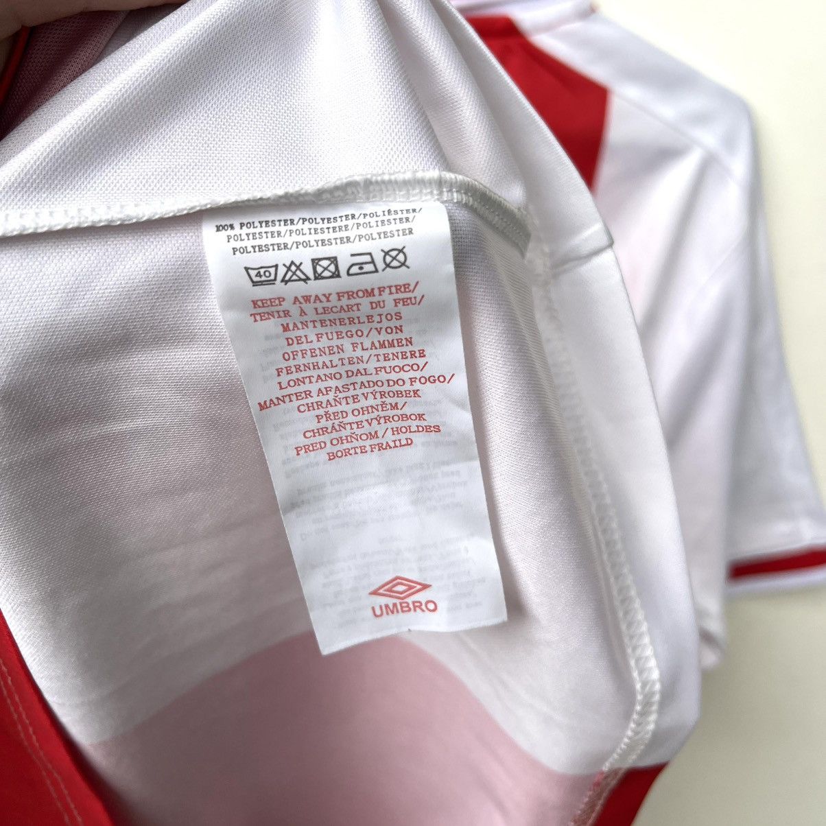 Umbro Vintage Ajax Netherlands football shirt 1998 1999 Adidas Size US L / EU 52-54 / 3 - 9 Thumbnail