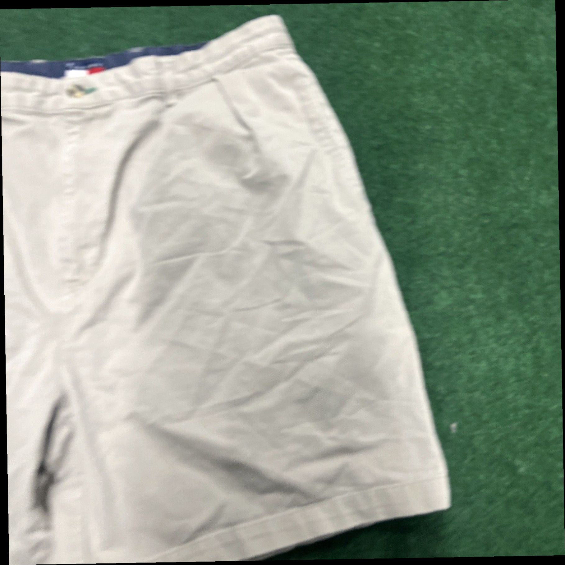 Tommy Hilfiger Tommy Hilfiger Mens Chino Shorts 38 Measures 34 Beige 100% Cotton Vintage Size US 34 / EU 50 - 3 Thumbnail
