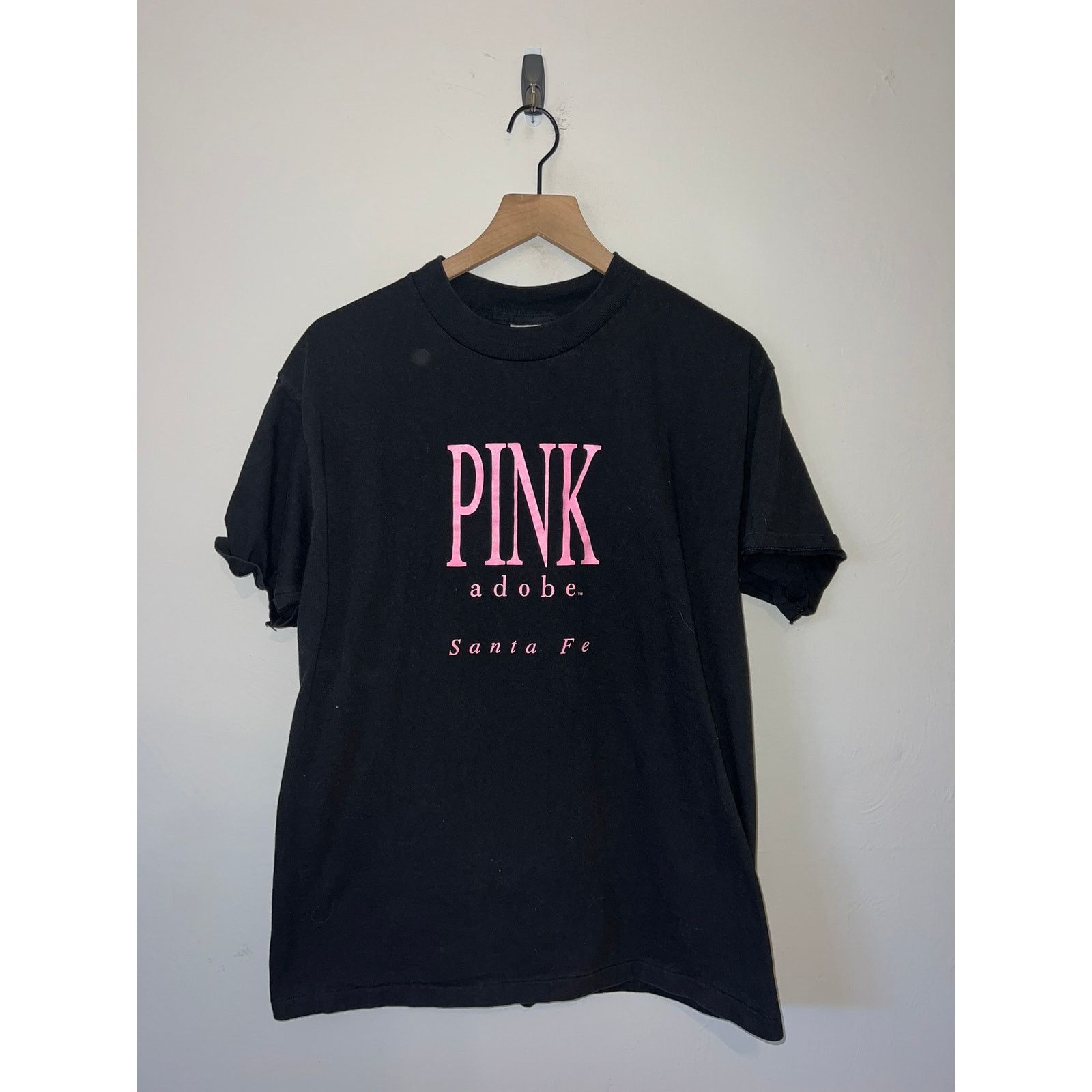 Vintage Vintage Santa Fe Shirt The Pink Adobe Black Tee VTG 90s L Size US L / EU 52-54 / 3 - 1 Thumbnail