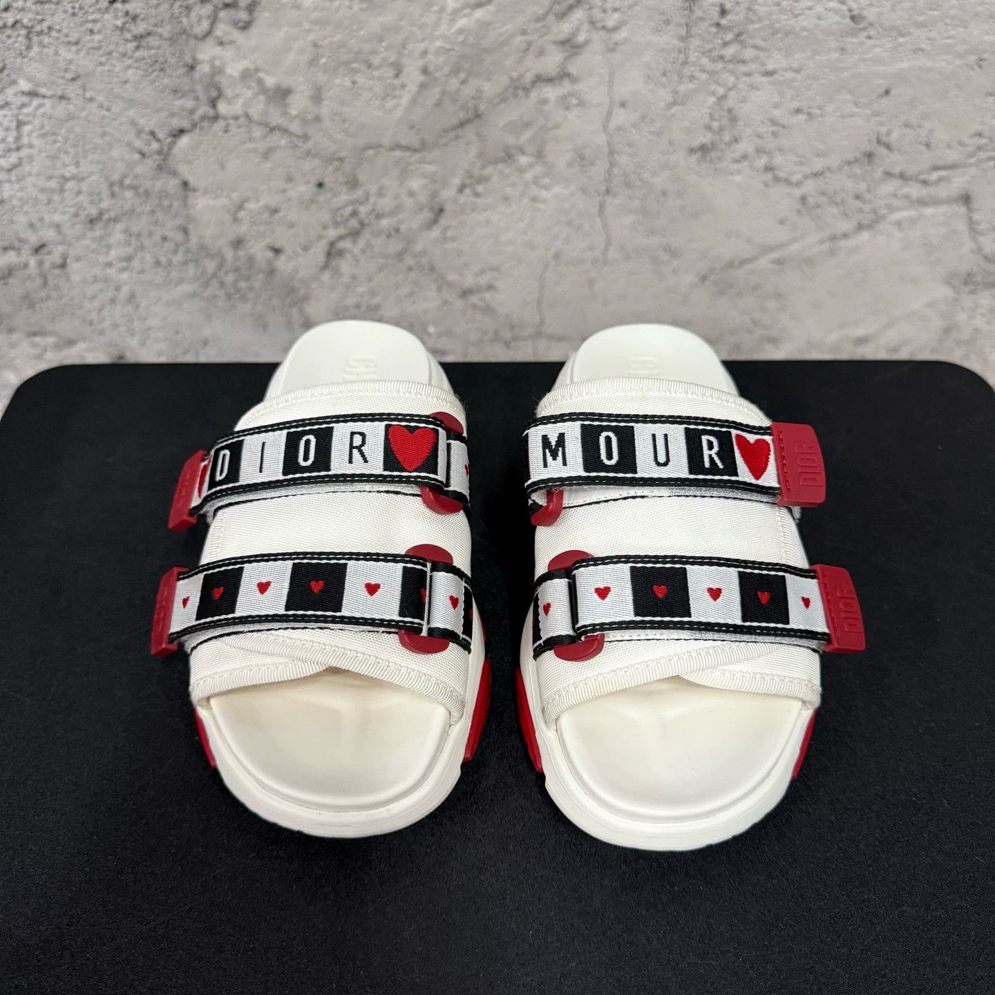 Dior Dior Women's Velcro Slippers 34 Size US 4 / IT 34 - 6 Thumbnail
