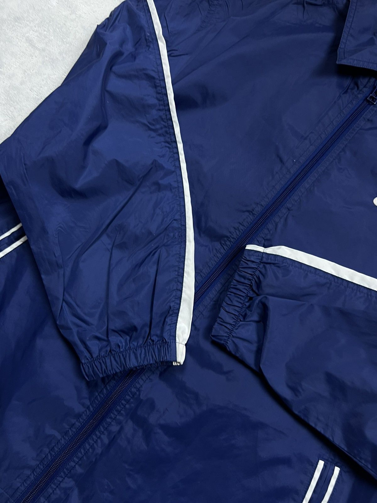 Nike 90s Nike Swoosh Vintage Y2K Oversized Nylon Retro Jacket Size US L / EU 52-54 / 3 - 6 Thumbnail