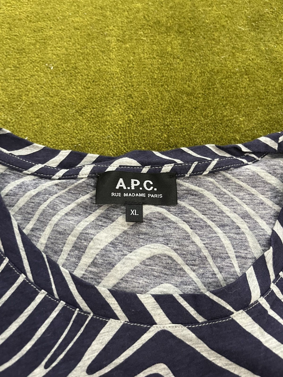 A.P.C. APC - Wavy striped T-Shirt - size XL Size US XL / EU 56 / 4 - 5 Thumbnail