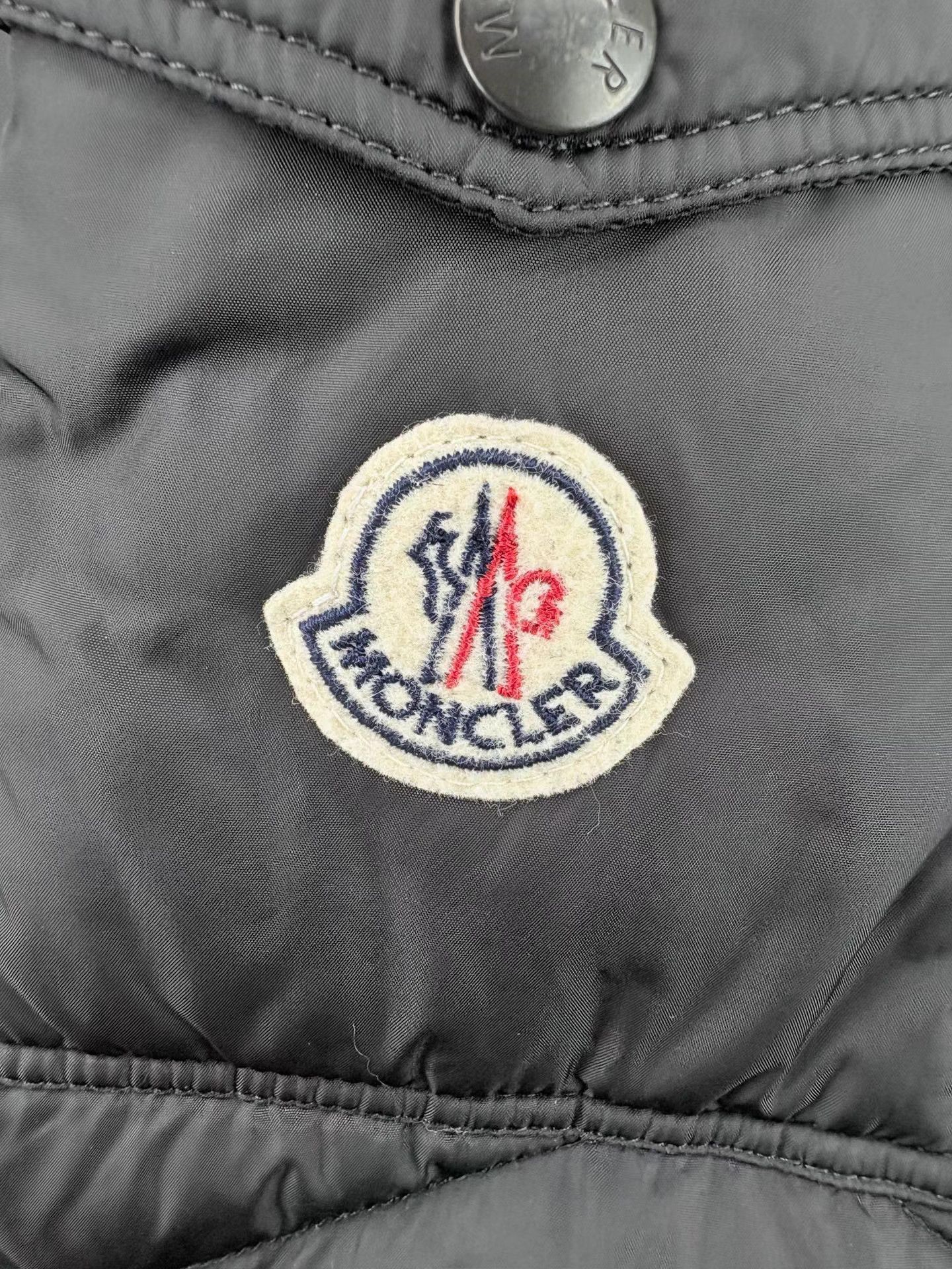 Moncler MONCLER MORANDIERES Logo Hooded Down Jacket K1 Size US L / EU 52-54 / 3 - 3 Thumbnail