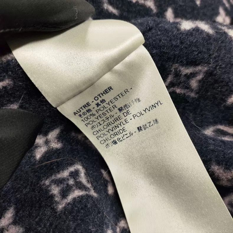 Louis Vuitton Louis Vuitton Wool printed coat Size S / US 4 / IT 40 - 8 Thumbnail