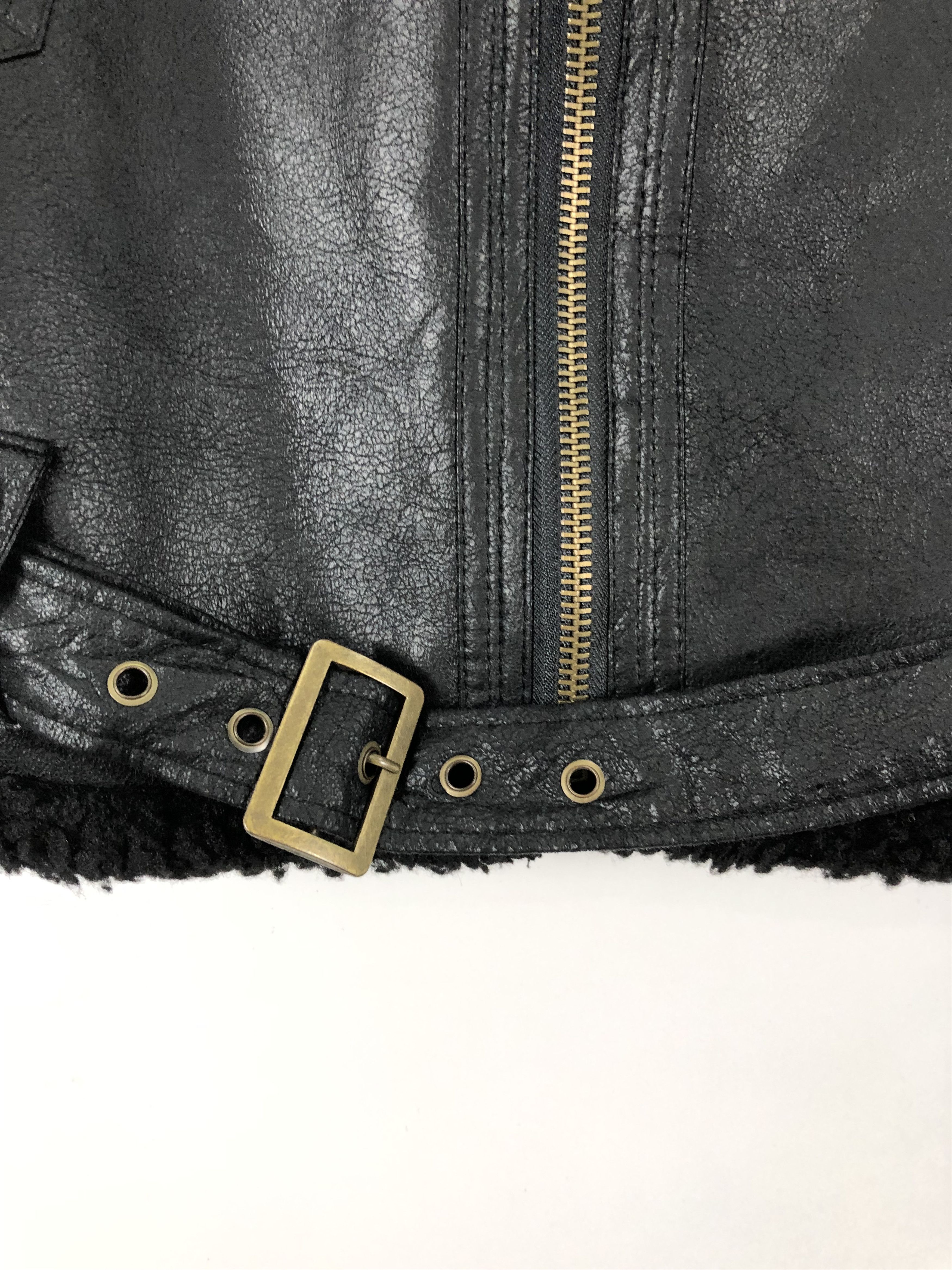 Japanese Brand Vintage Japanese Brand Sherpa Leather Motorcycle Vest J0601 Size US S / EU 44-46 / 1 - 5 Thumbnail