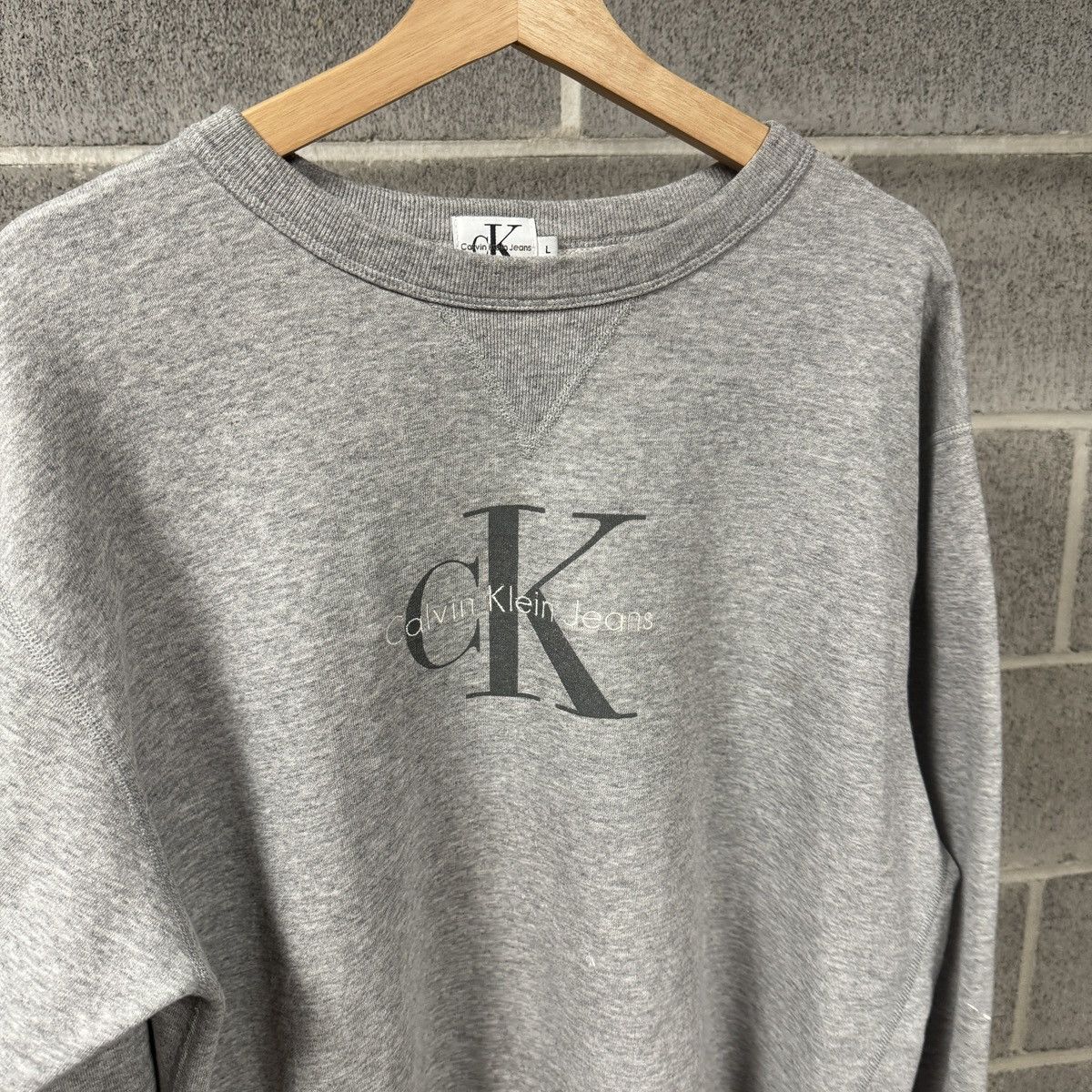 Vintage Vintage Calvin Klein Jeans Sweatshirt Faded ERD Grunge Size US L / EU 52-54 / 3 - 6 Thumbnail