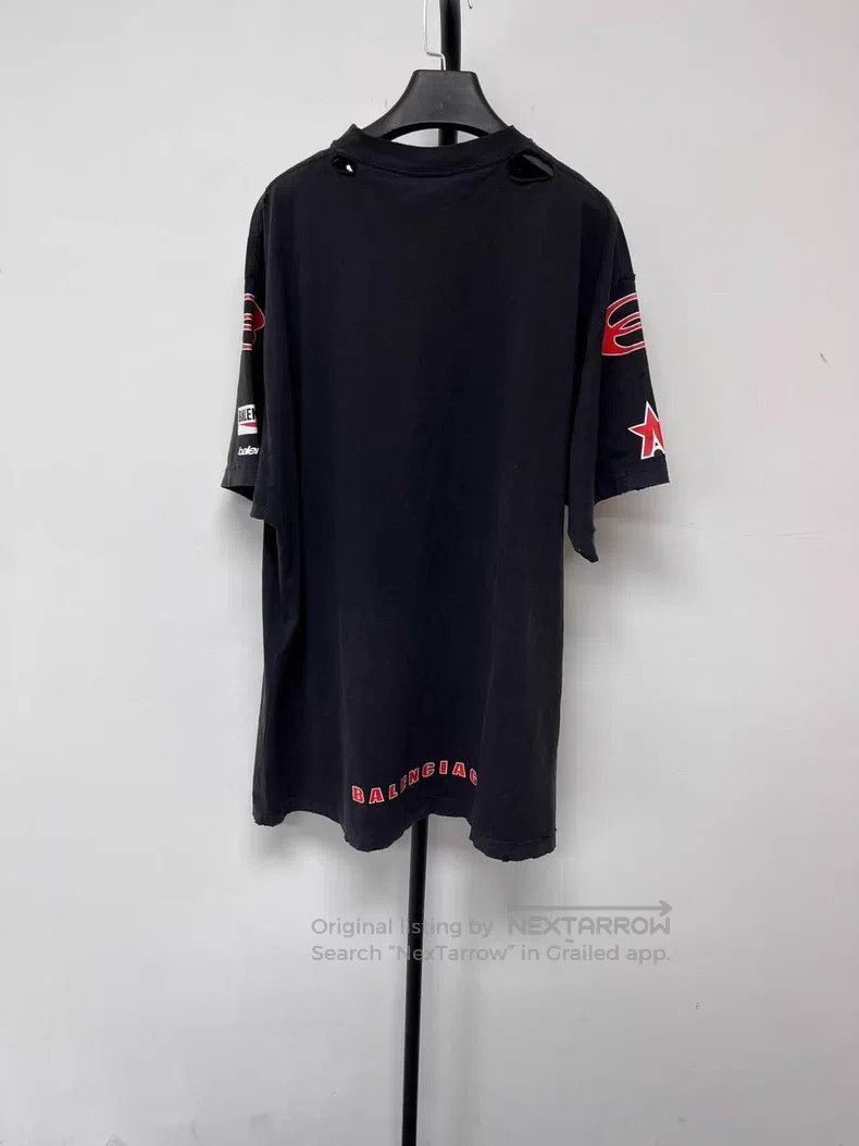Balenciaga Balenciaga Printed Cotton Short Sleeve T-Shirt Size US L / EU 52-54 / 3 - 2 Thumbnail