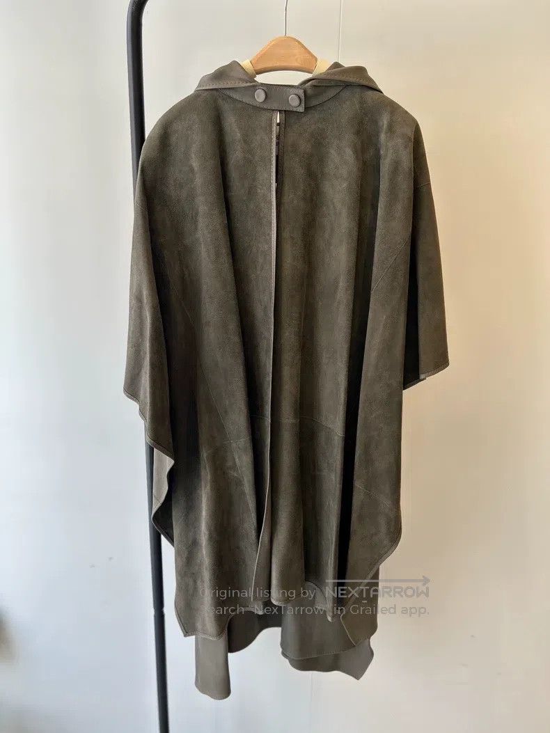 Hermes Hermes Sheepskin hooded cloak coat Size XXS / US 00 / IT 34 - 1 Thumbnail