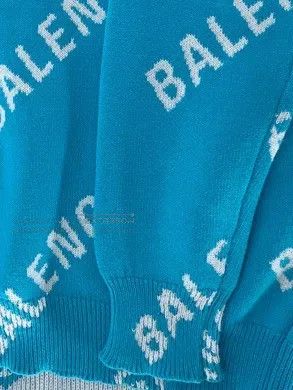 Balenciaga Balenciaga Fully Printed White Bulletproof Lady Light Blue Size US S / EU 44-46 / 1 - 4 Thumbnail