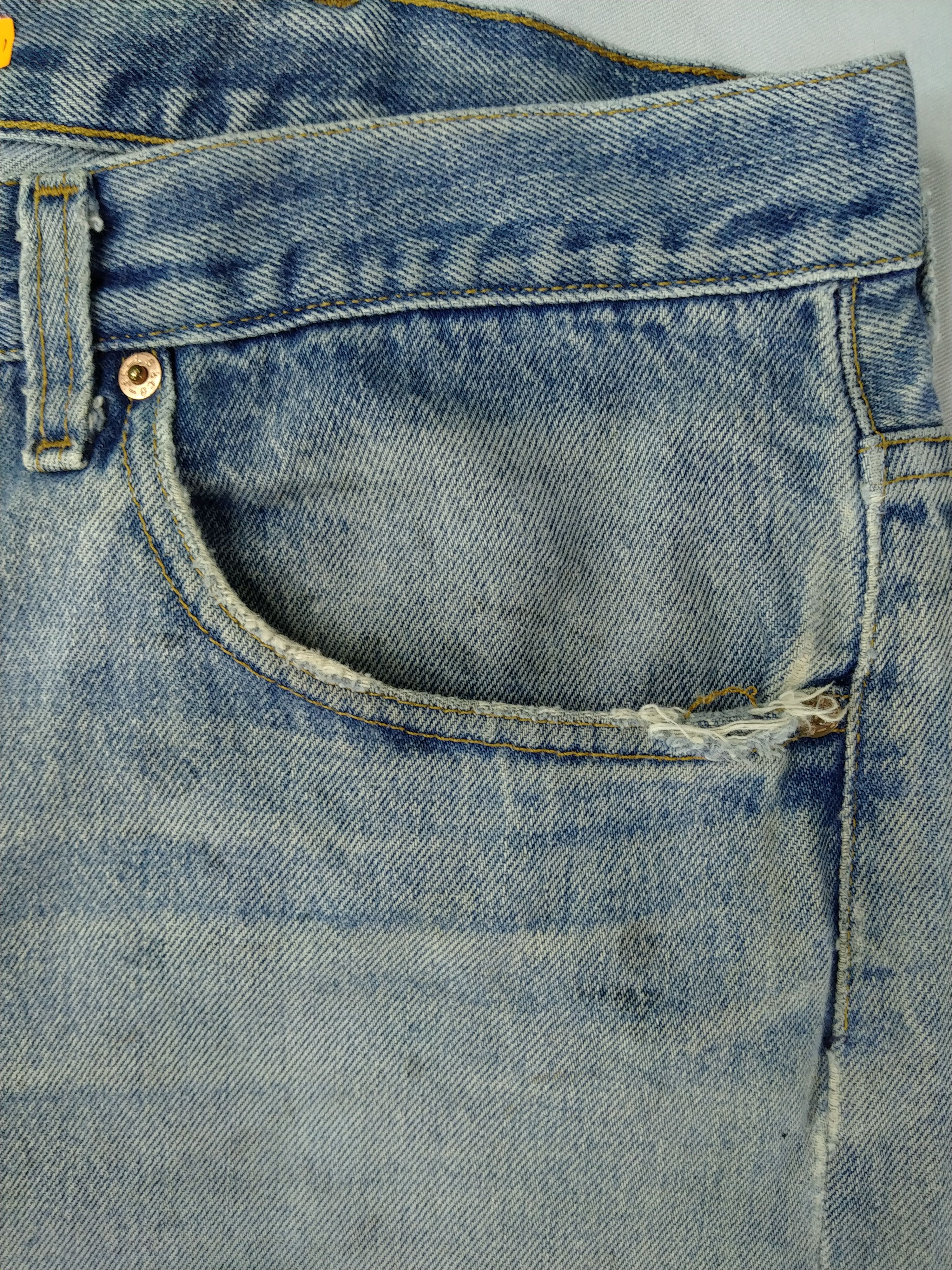 Levi's Vintage Levi's 501xx Distressed Denim 37x29.5 -JN581 Size US 37 - 10 Thumbnail