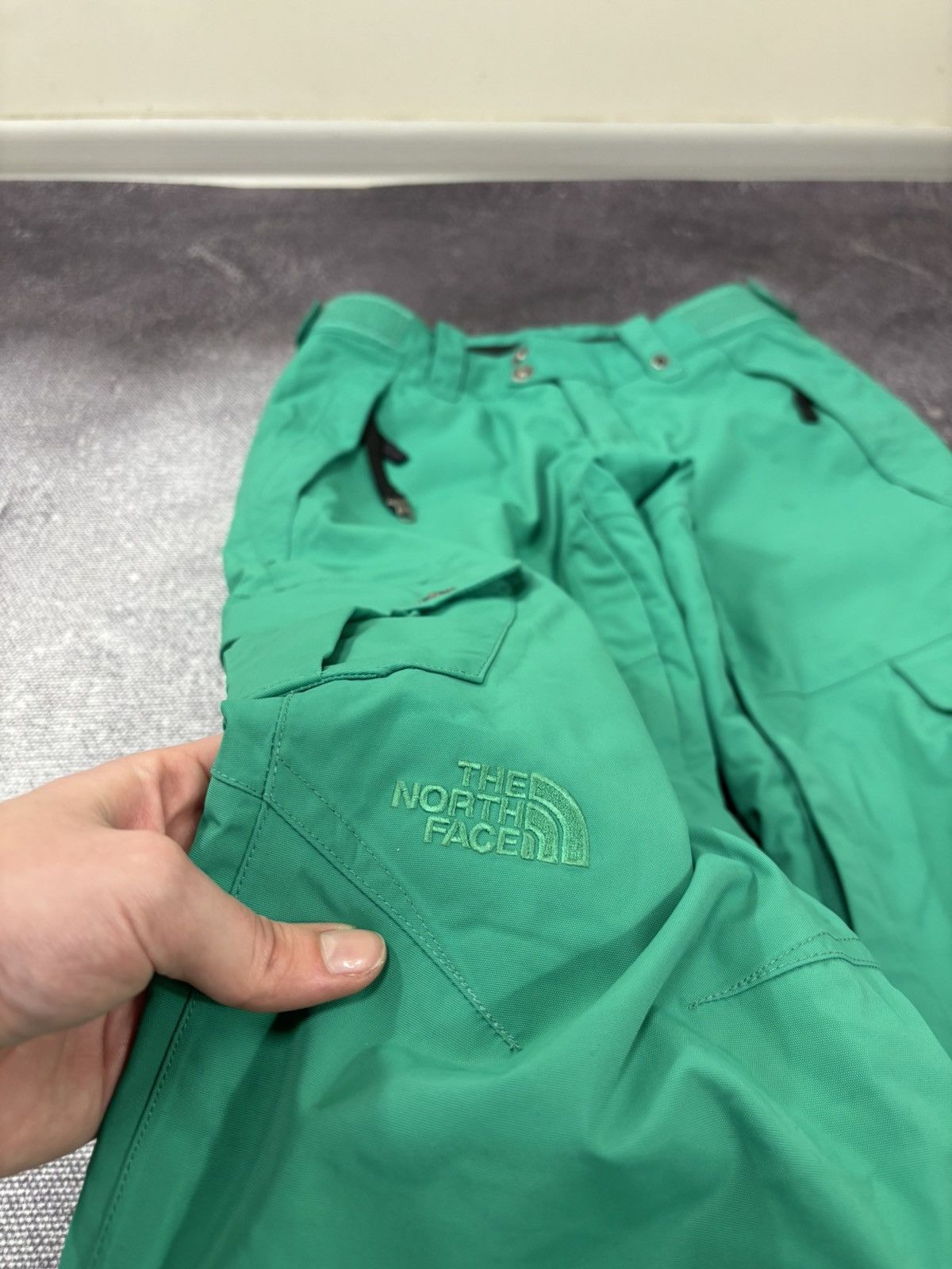 The North Face The North Face Women’s HyVent Insulated Snow Ski Pants Size 28" / US 6 / IT 42 - 7 Thumbnail