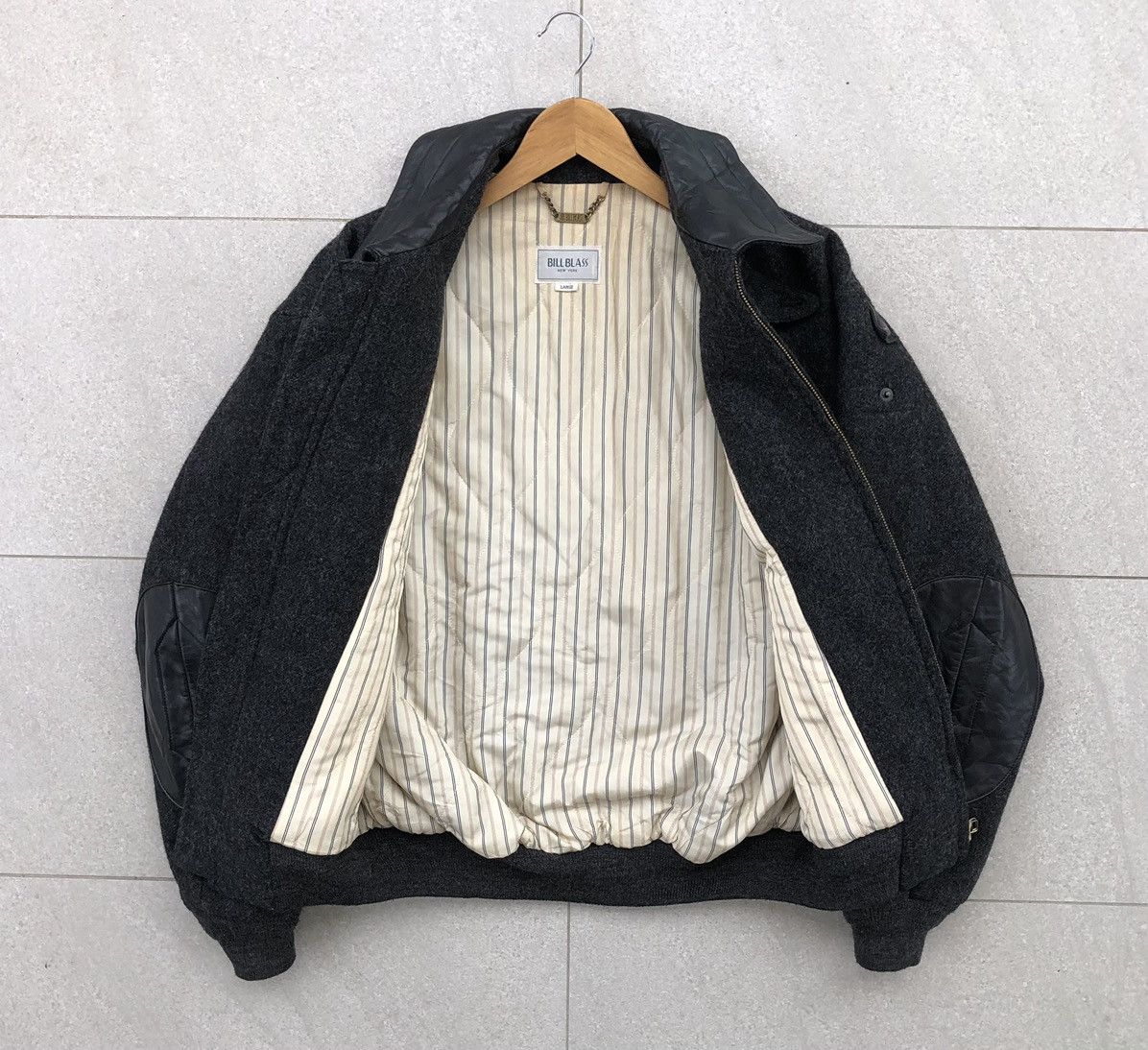 Bill Blass VTG Bill Blass Collar Elbow Patch Leather Wool Bomber Jacket Size US L / EU 52-54 / 3 - 17 Thumbnail