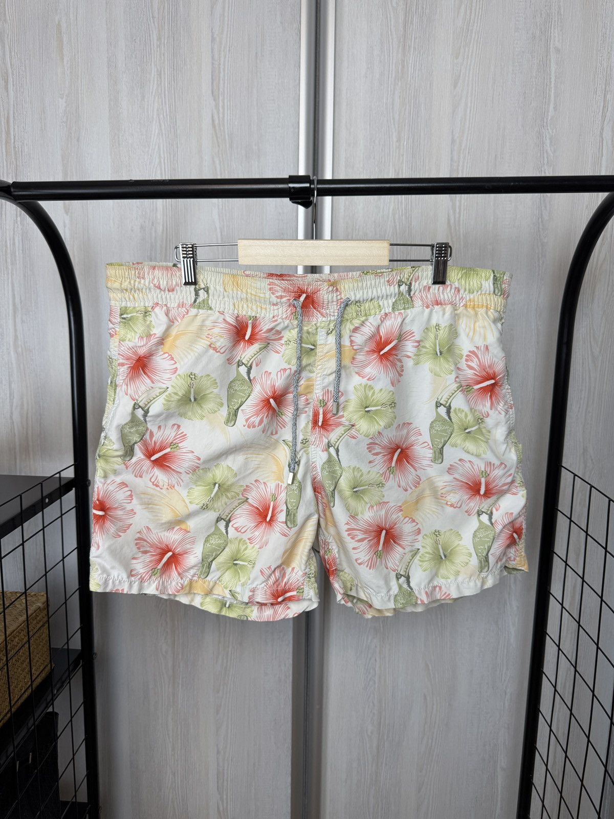 Vilebrequin Vilebrequin flower floral pattern swim shorts Size US 38 / EU 54 - 1 Thumbnail