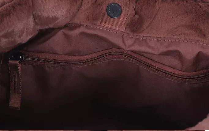 Nike Nike Sportswear Faux Fur Tote Bag Size ONE SIZE - 6 Thumbnail