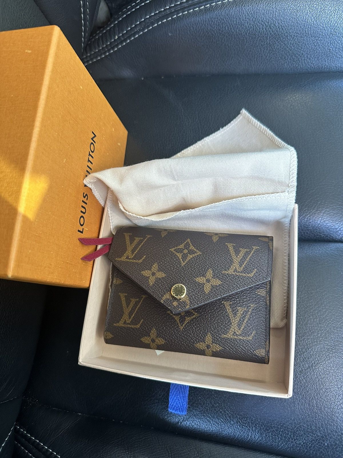 Rare Vintage Louis Vuitton Wapity