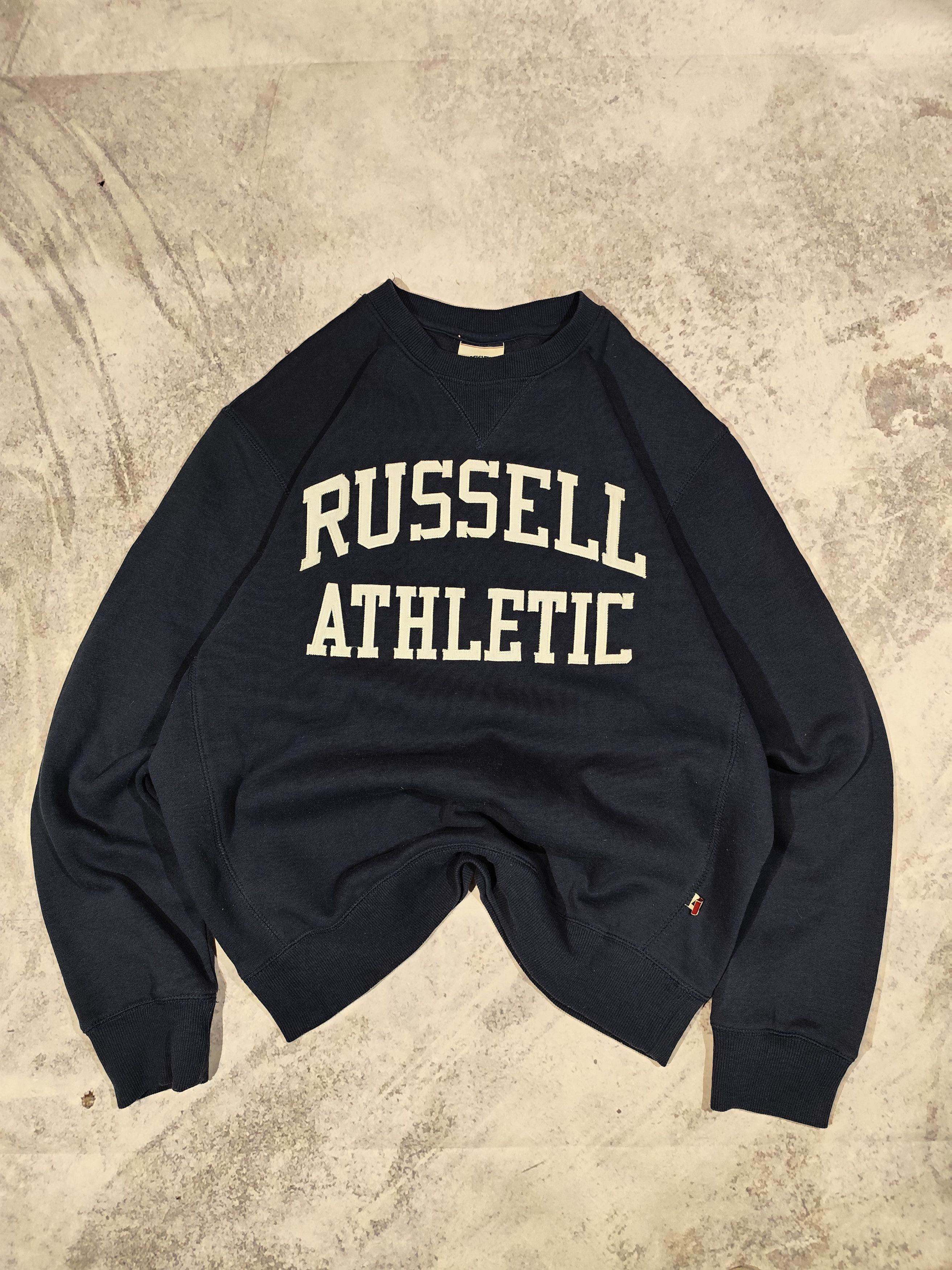 Russell Athletic × Vintage Vintage Russell Athletic Sweatsh Classic Sportswear Size US S / EU 44-46 / 1 - 1 Thumbnail