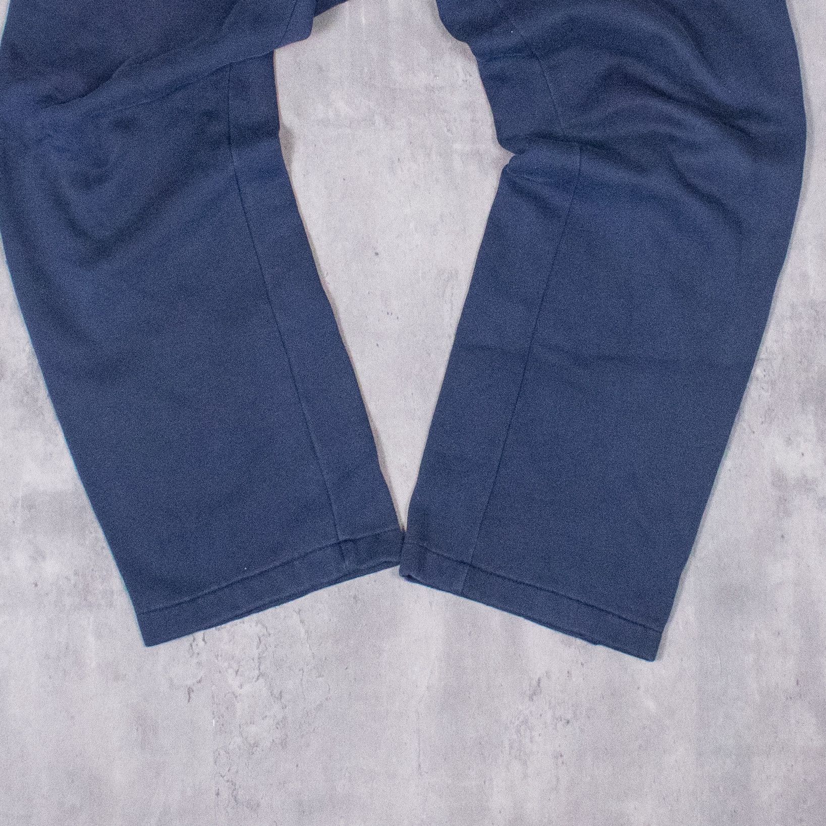 Fila Y2K 2000's Fila Baggy Relax Wide Legged Navy Sweat Pant's Size US 30 / EU 46 - 3 Thumbnail
