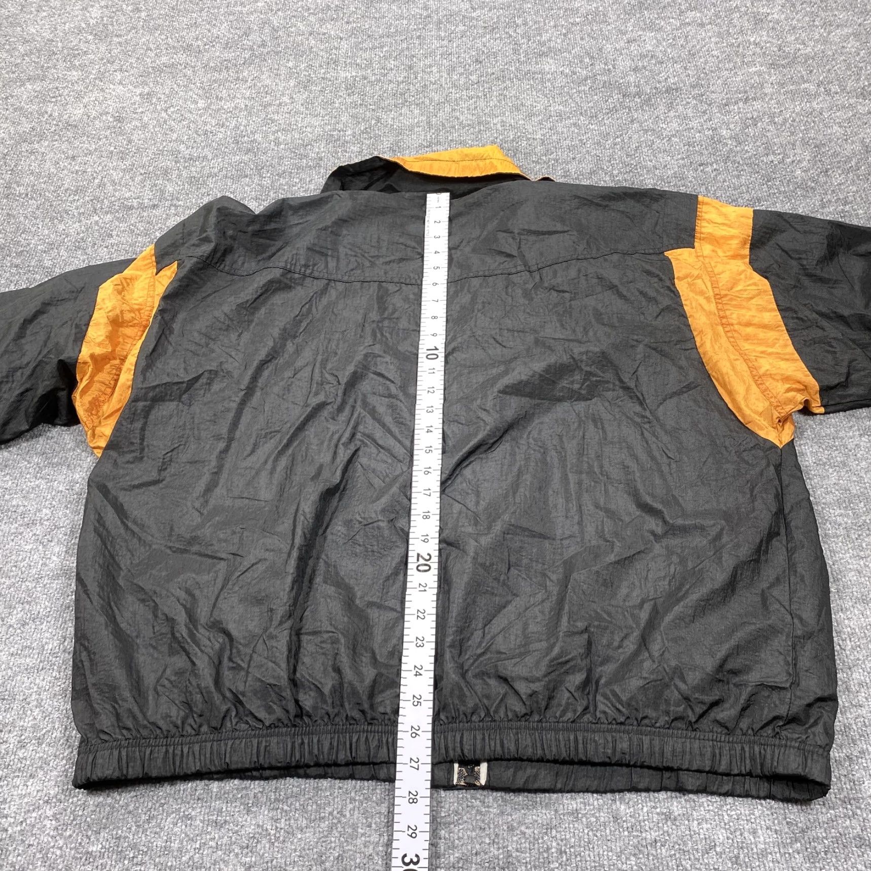 Vintage VINTAGE Venezia Jacket Womens 22/24 Black Nylon Windbreaker Lined Elastic Waist Full Zip Collared Pockets Size 3XL / US 20-22 - 6 Thumbnail