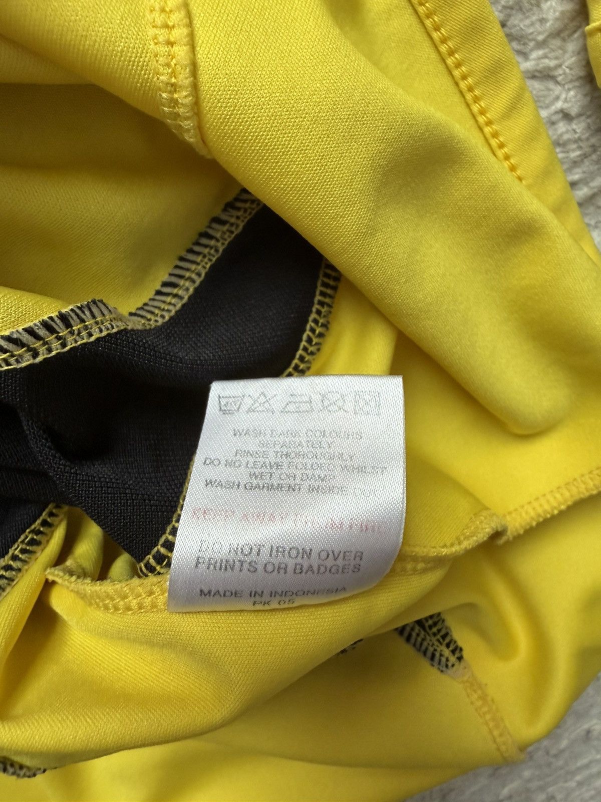 Le Coq Sportif Goalkeeper T-shirt of FC "Sheffield United" season 2005/2006 Size US S / EU 44-46 / 1 - 7 Thumbnail