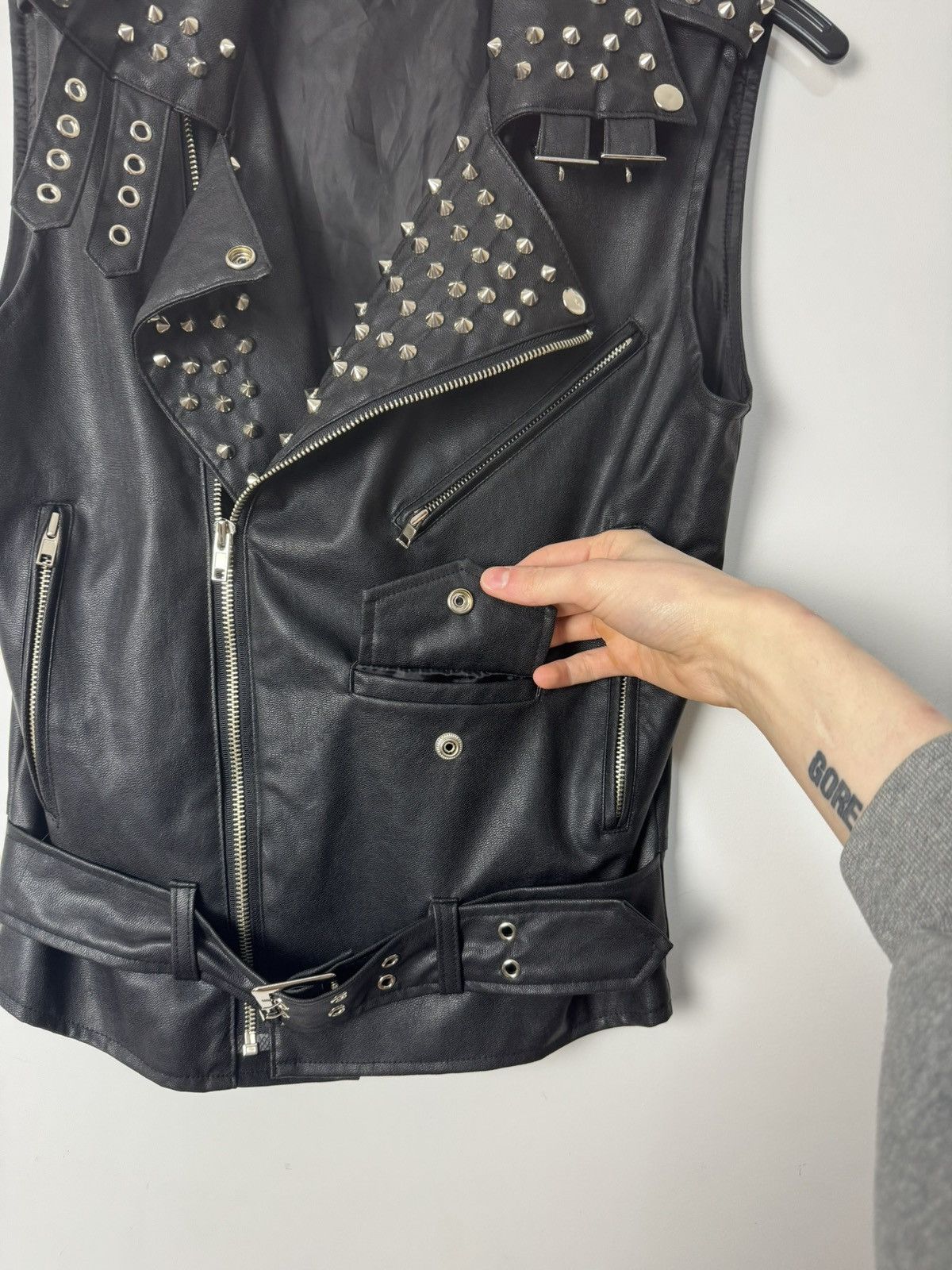 Jeremy Scott Archive Jeremy Scott Studded Leather Biker Vest Size US S / EU 44-46 / 1 - 10 Thumbnail