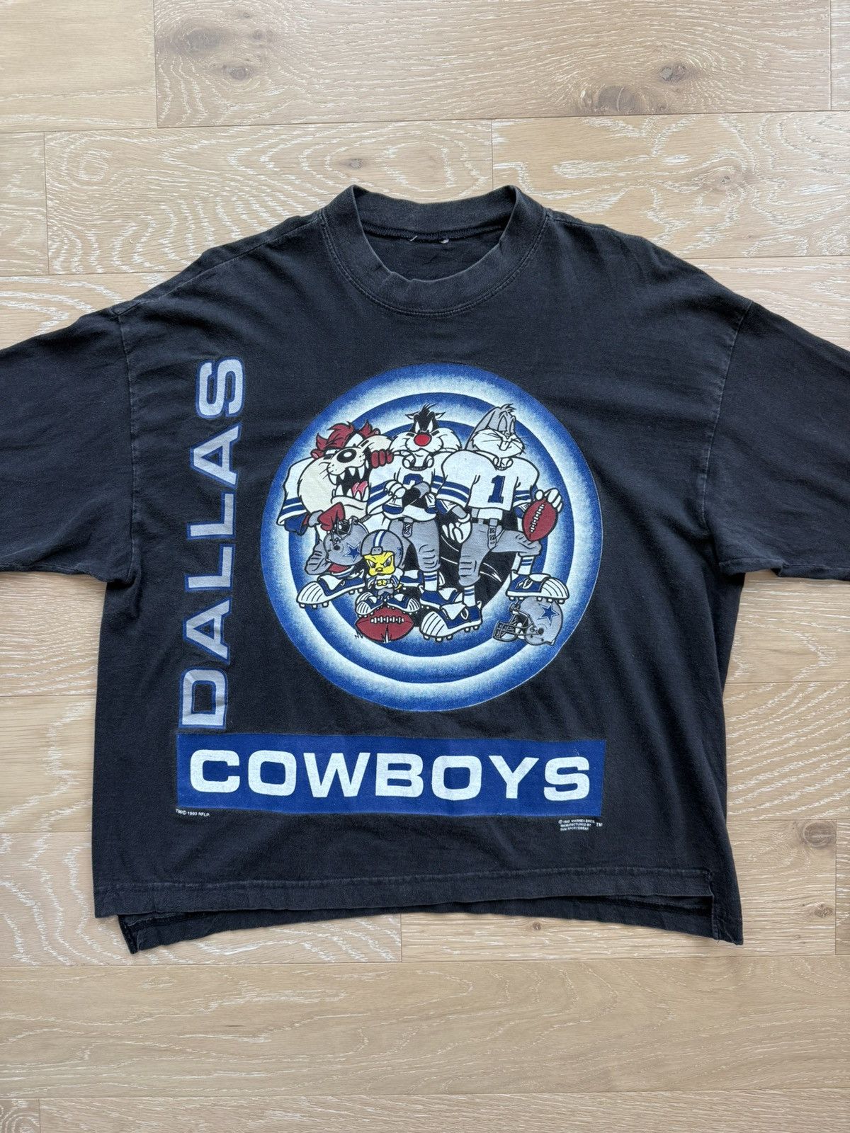 NFL Vintage ‘93 Dallas Cowboys Looney Tunes Long Sleeve Shirt Size L / US 10 / IT 46 - 4 Thumbnail